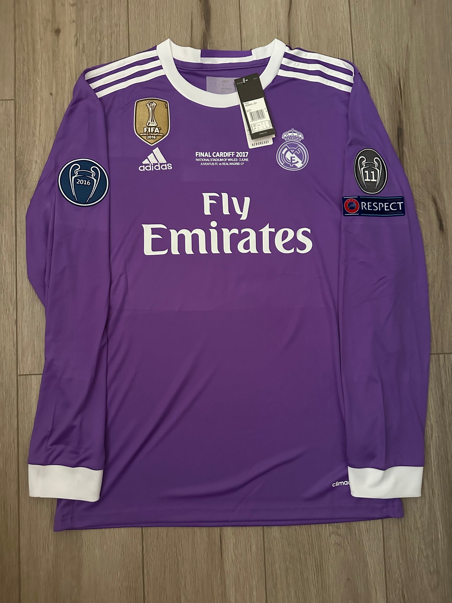 Real Madrid Cristiano Ronaldo #7 Retro Purple Soccer Jersey Final 2017 Men Size