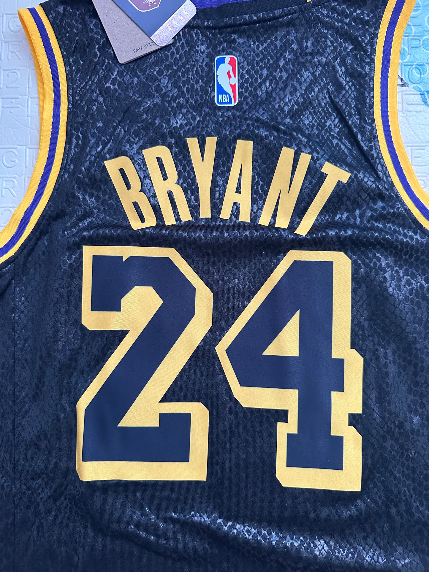 Kobe Bryant #24 Los Angeles Lakers Black Gold Basketball Jersey Men’s Size Shirt