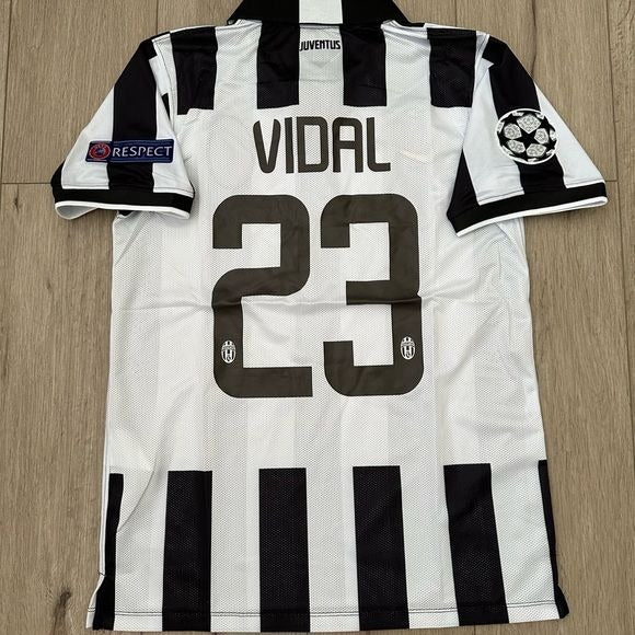 Juventus Arturo Vidal #23 Retro Soccer Jersey 2014/15 Home Black White Men Size