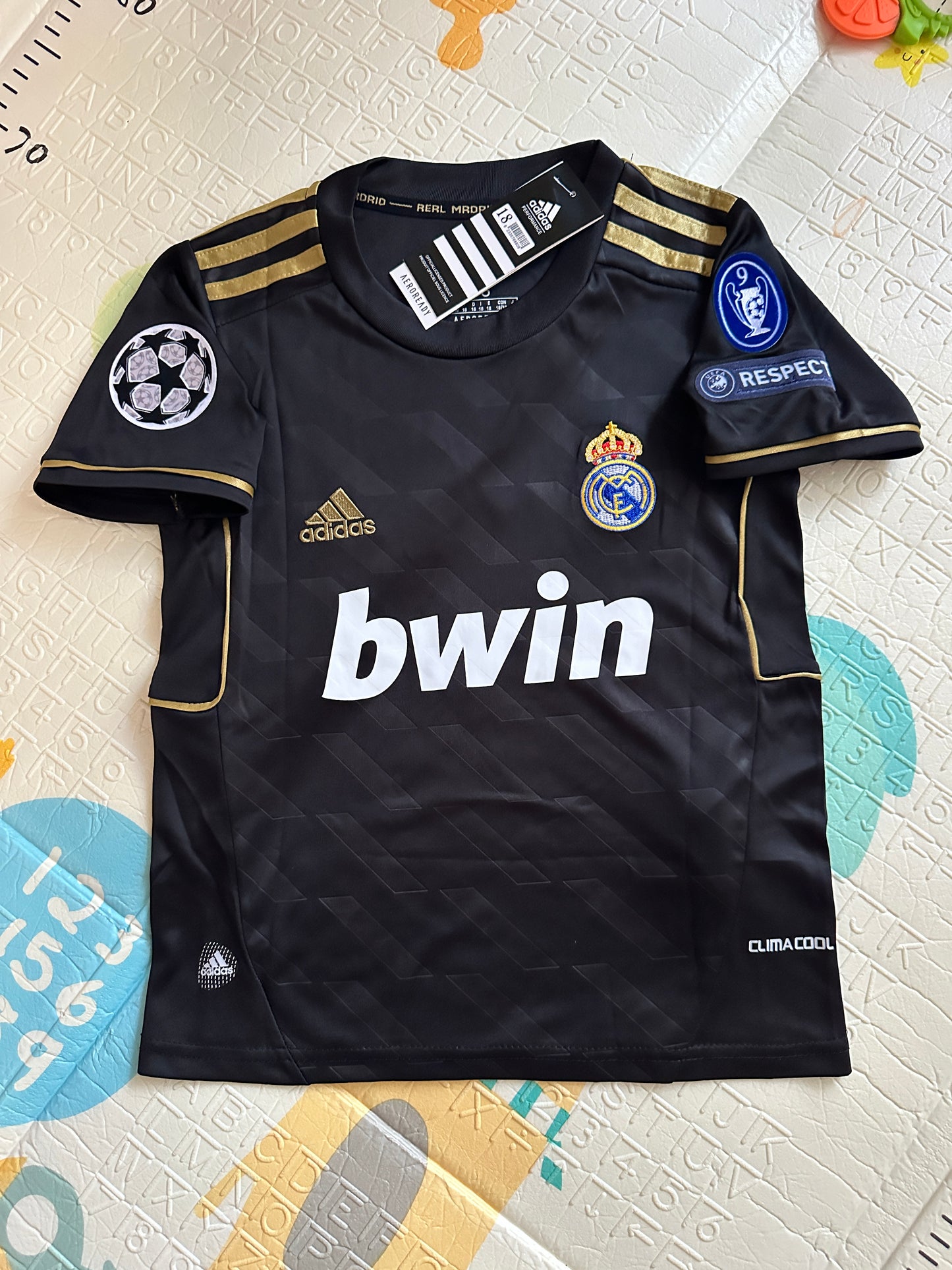 Real Madrid 11/12 Retro Kids Soccer Jersey Cristiano Ronaldo CR7 #7 Black Gold