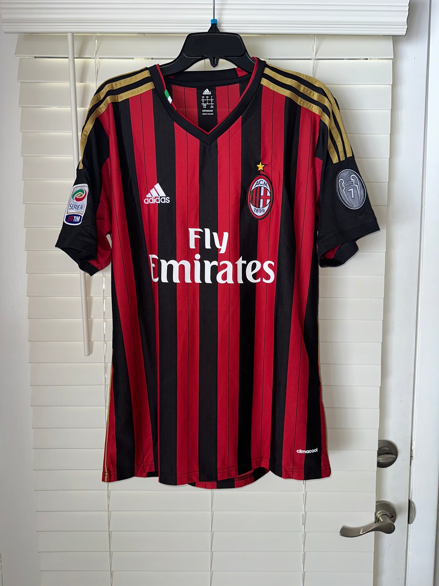 Milan 2013/14 Ricardo Kaka #22 Soccer Jersey Retro Men Size Home Red Black Shirt