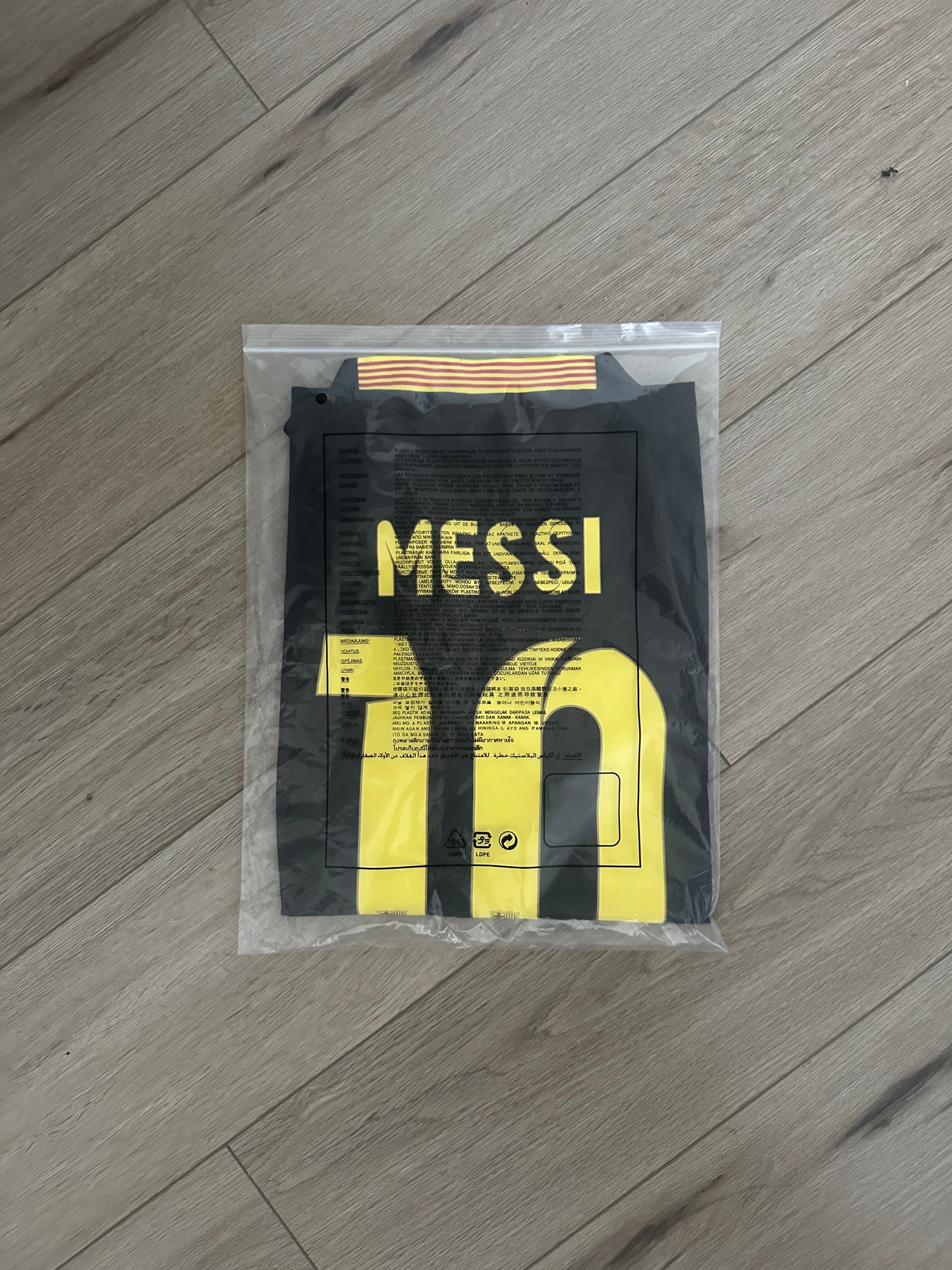 Lionel Messi Barcelona 13/14 Retro Soccer Jersey Black Champions Large Men Size