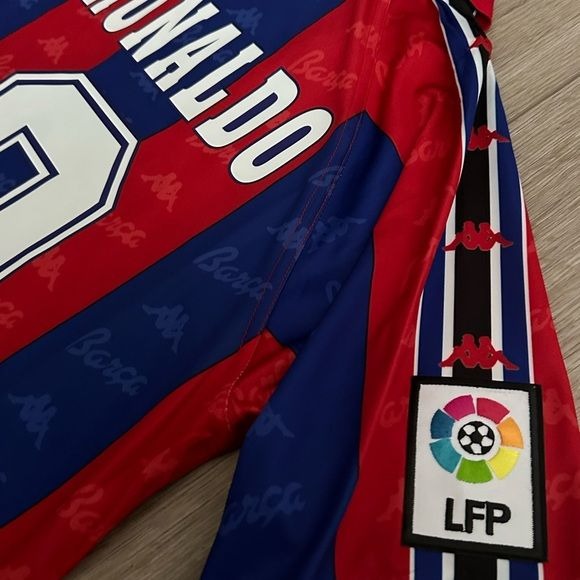 Soccer Jersey Ronaldo Nazario 9 Retro Barcelona 96/97 Home Blue Red Shirt Men
