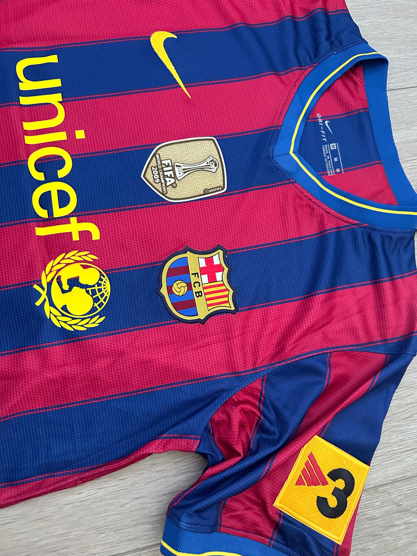 Messi Lionel #10 Barcelona 09/10 Retro Home Soccer Jersey UCL True size Men