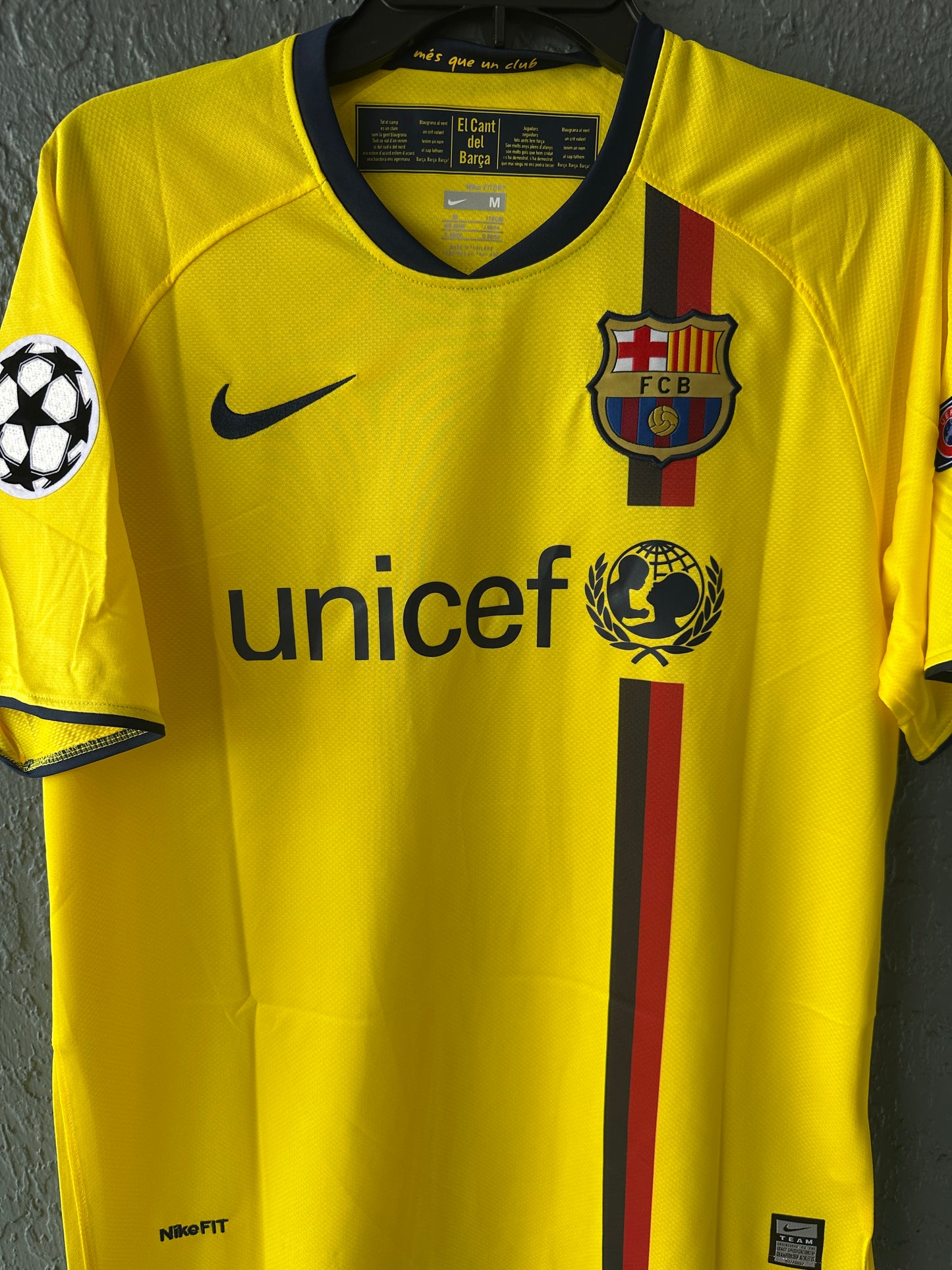 Barcelona 2009 Away Andres Iniesta #8 Soccer Jersey Men Size
