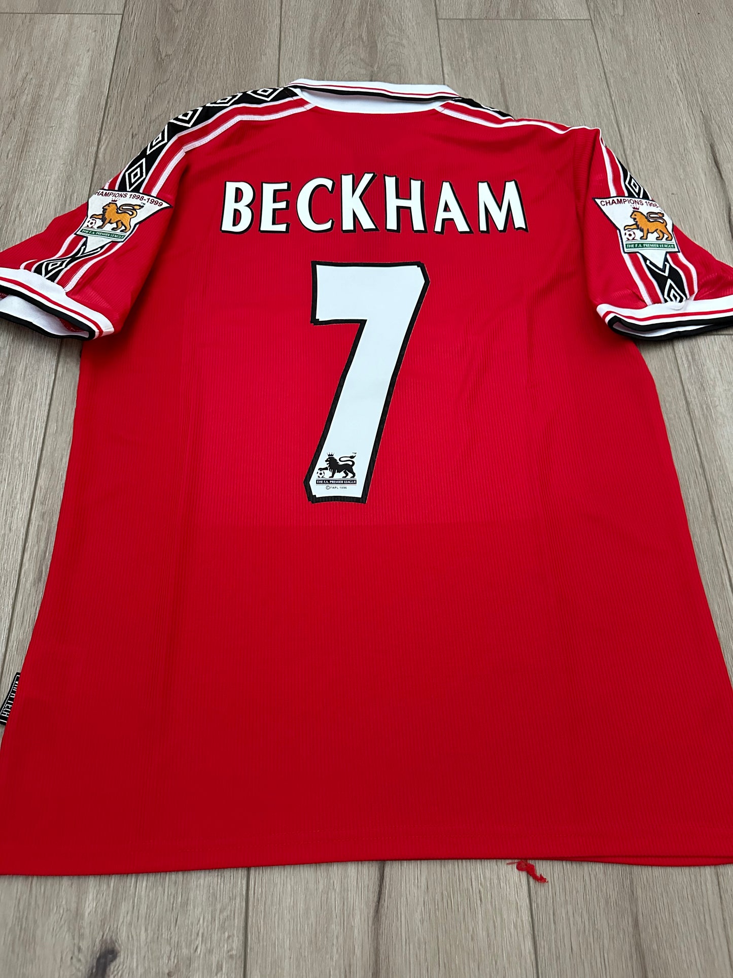Manchester United 98/99 Retro David Beckham 7 Red Home Football Shirt Men Size