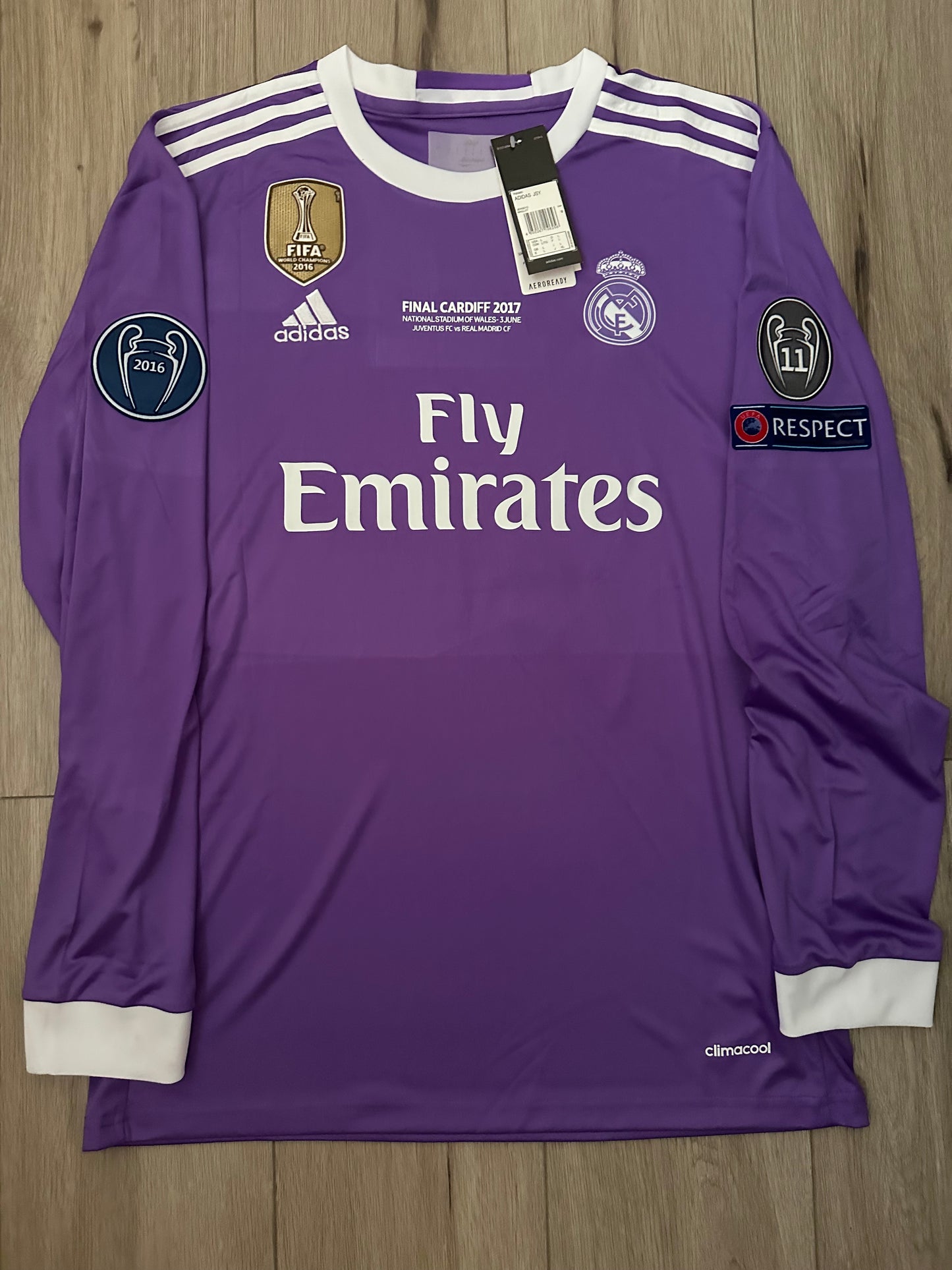 Real Madrid Cristiano Ronaldo #7 Retro Purple Soccer Jersey Final 2017 Men Size