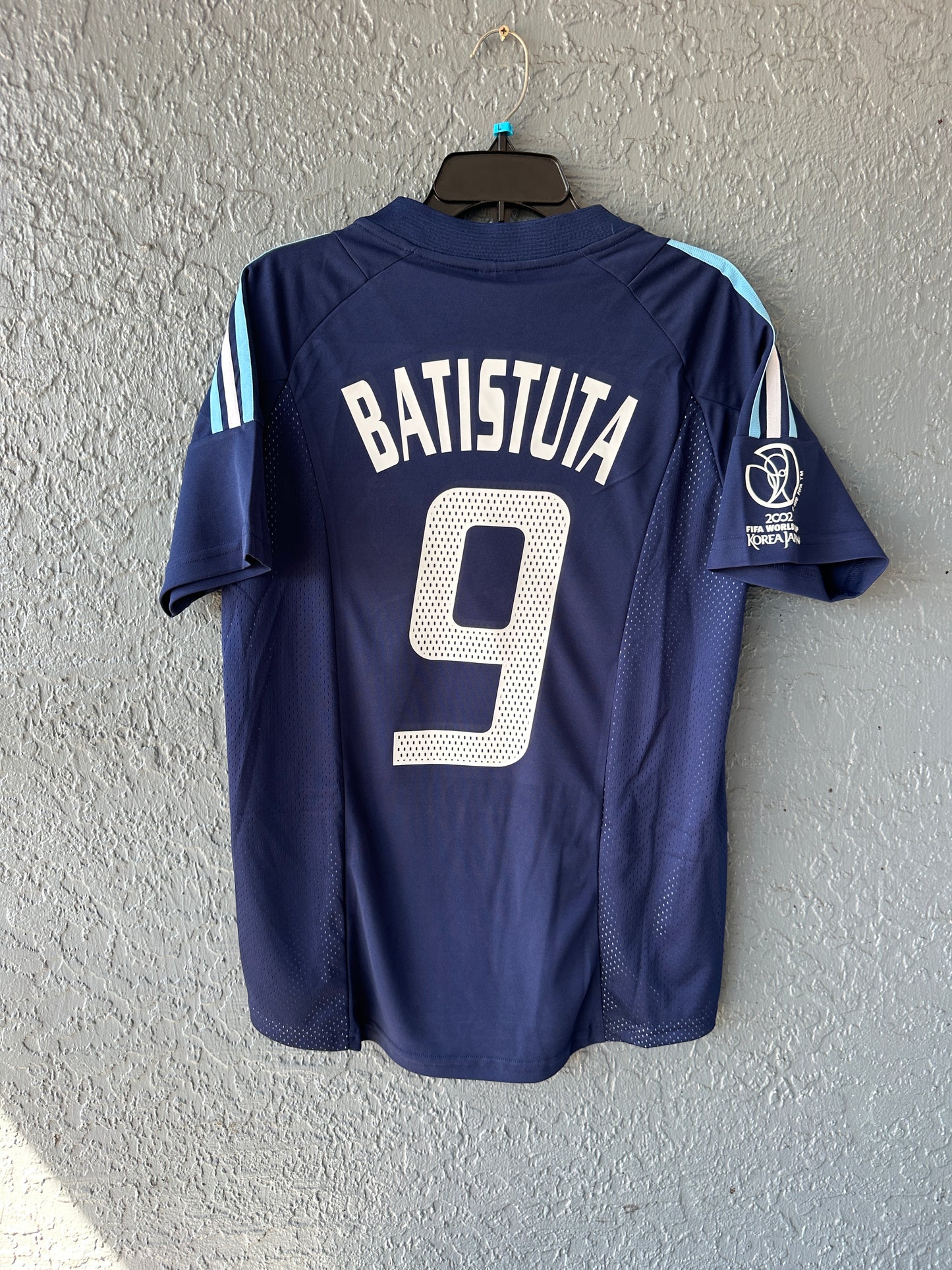 Argentina Gabriel Batistuta #9 Retro Soccer Jersey Away Blue FWC 2002 Men Size