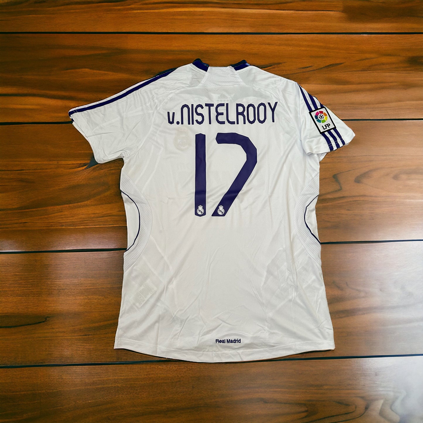 Real Madrid Ruud van Nistelrooy #17 Retro Soccer Jersey 07/08 Home White Men