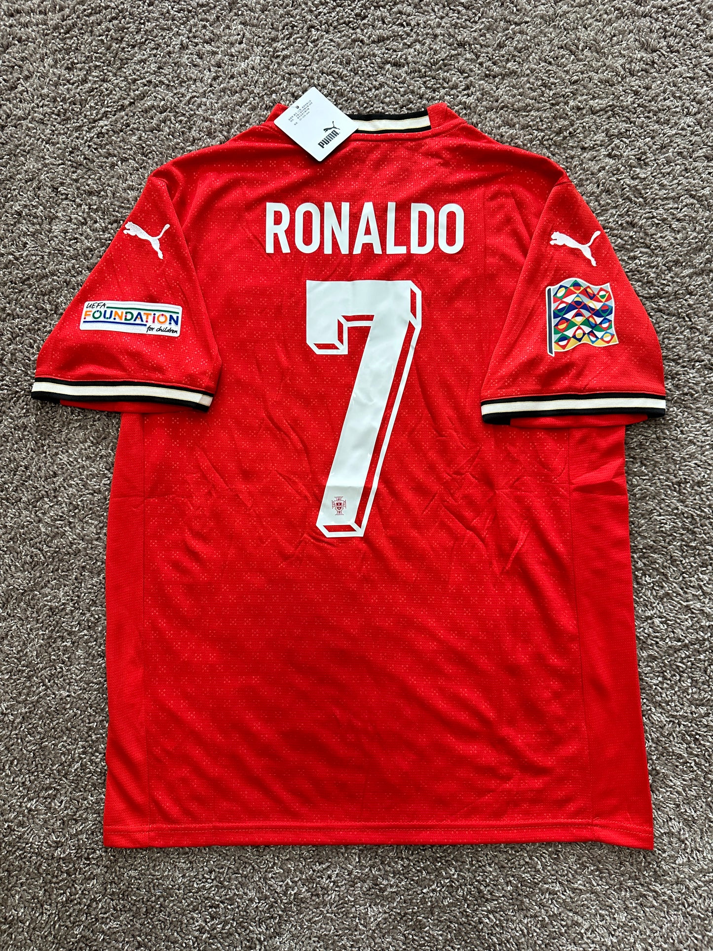 Portugal Cristiano Ronaldo 2025 Jersey Puma Edition Red Men Size