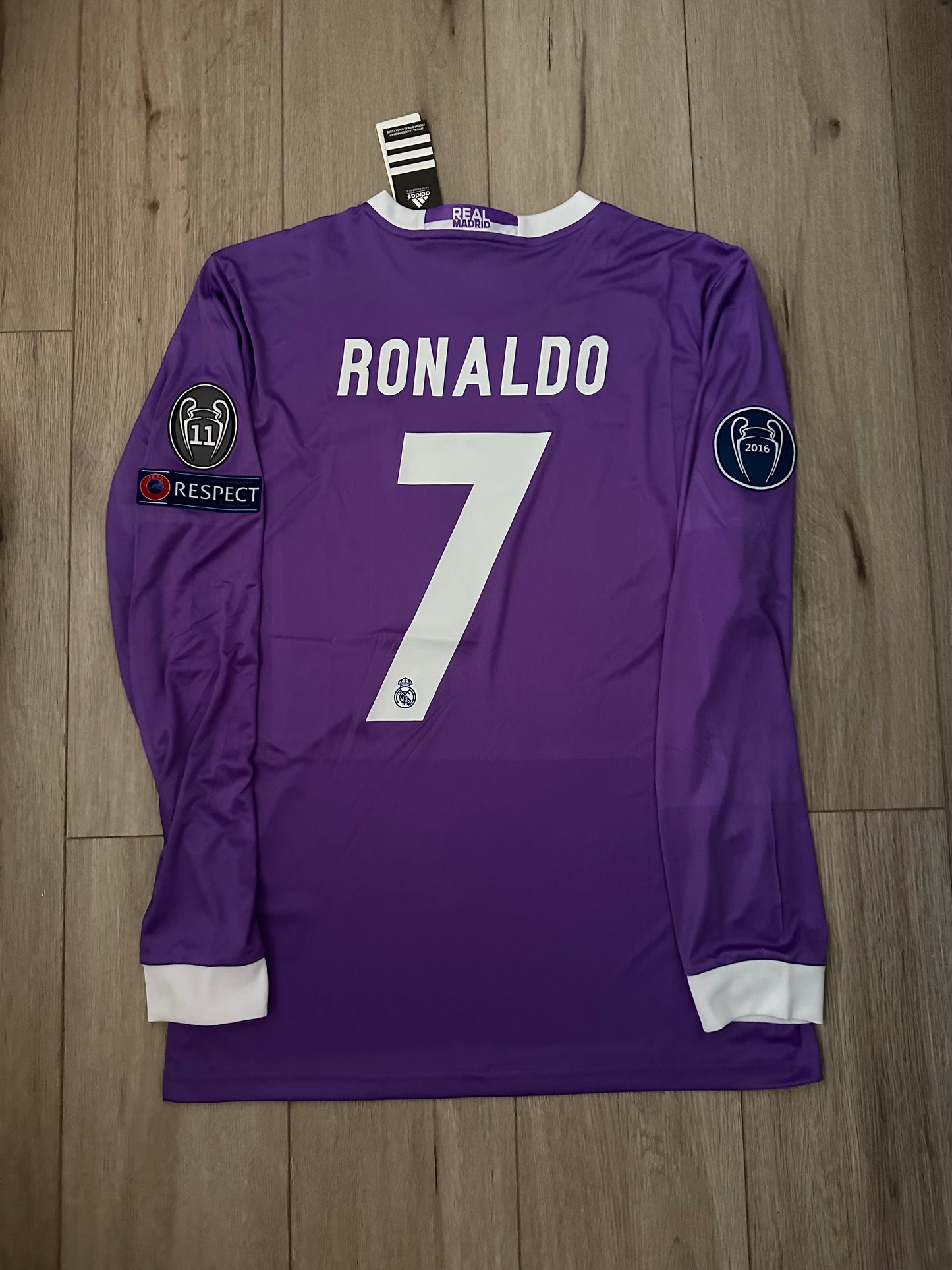 Real Madrid Cristiano Ronaldo #7 Retro Purple Soccer Jersey Final 2017 Men Size