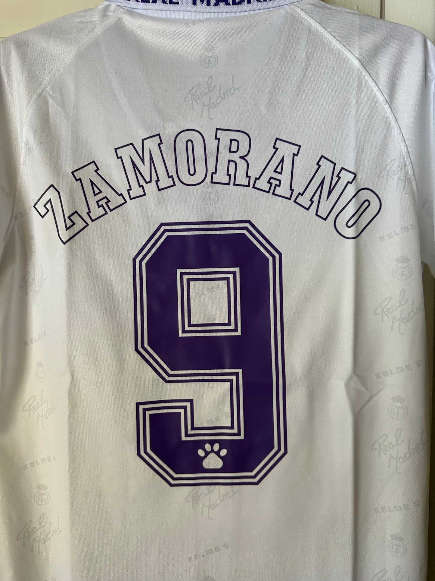 Real Madrid Ivan Zamorano #9 Retro Soccer Jersey Home white 1999 Men Size
