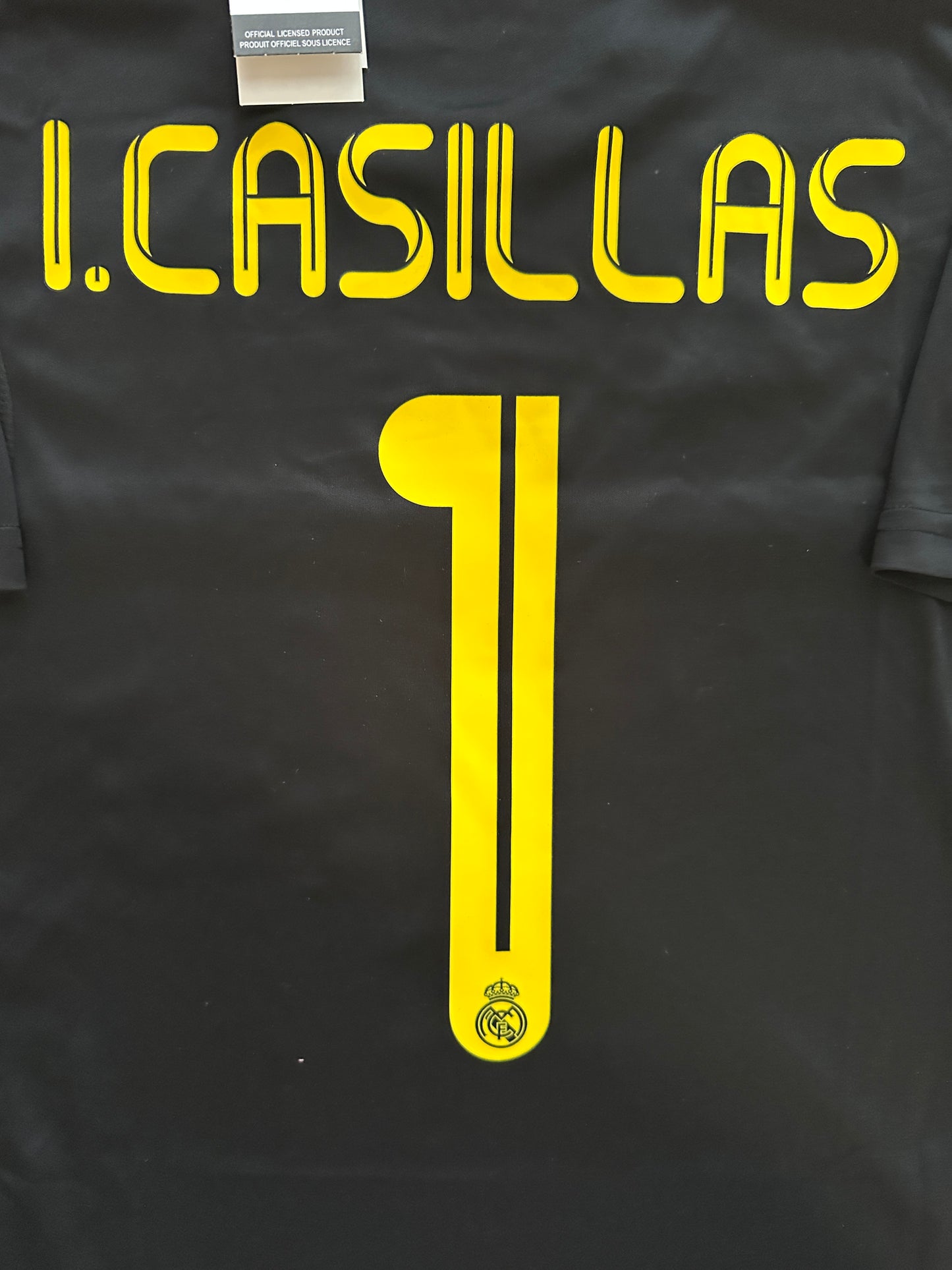 Real Madrid Retro Soccer Jersey Iker Casillas #1 2011/12 Away Black Men Size