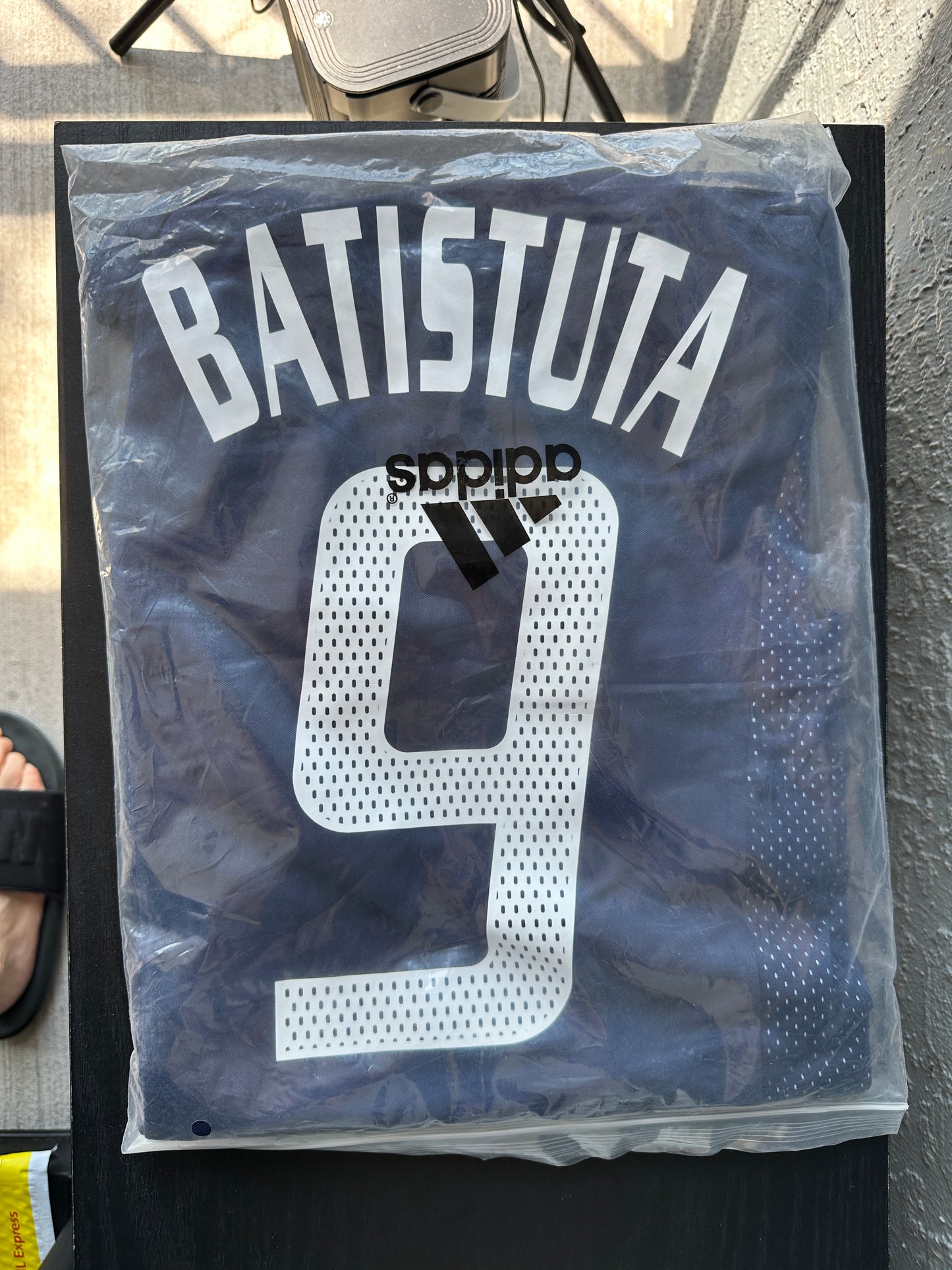 Argentina Gabriel Batistuta #9 Retro Soccer Jersey Away Blue FWC 2002 Men Size