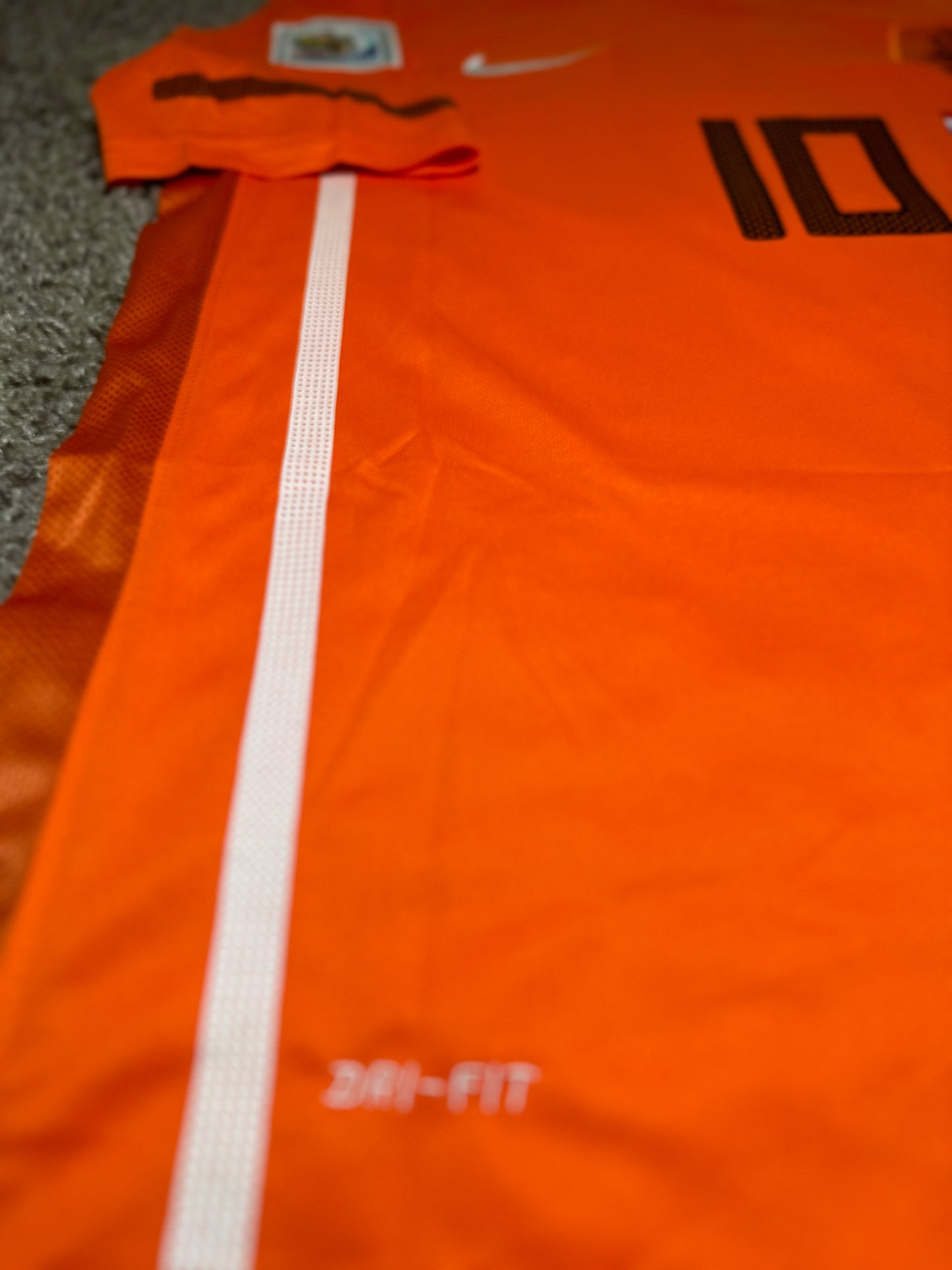 Nederland Wesley Sneijder Soccer Jersey 2010 FWC Final Orange Men’s Regular Size