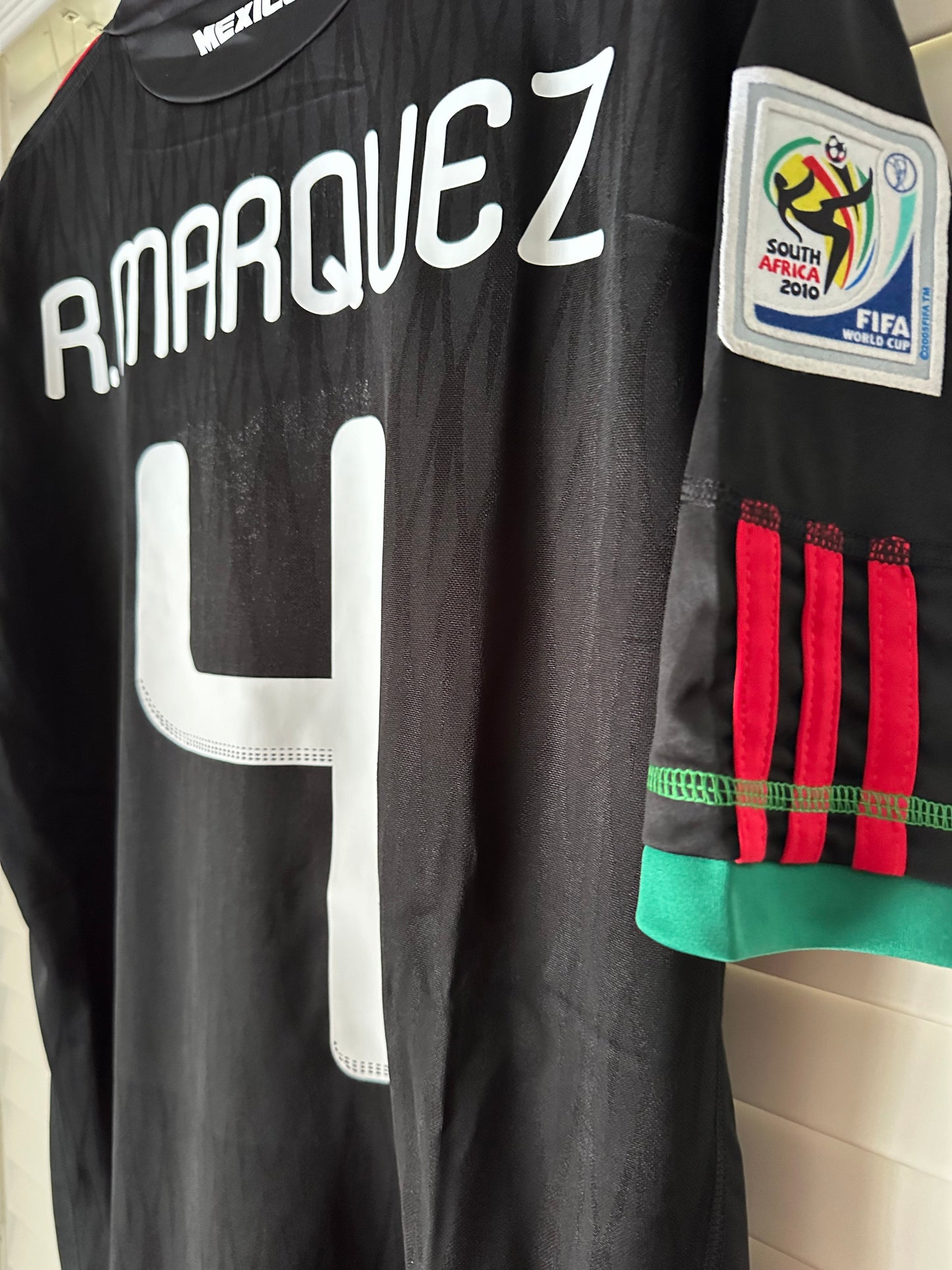 Mexico Rafael Marquez #4 Retro Soccer Jersey FWC 2010 Black Away Men Size Shirt