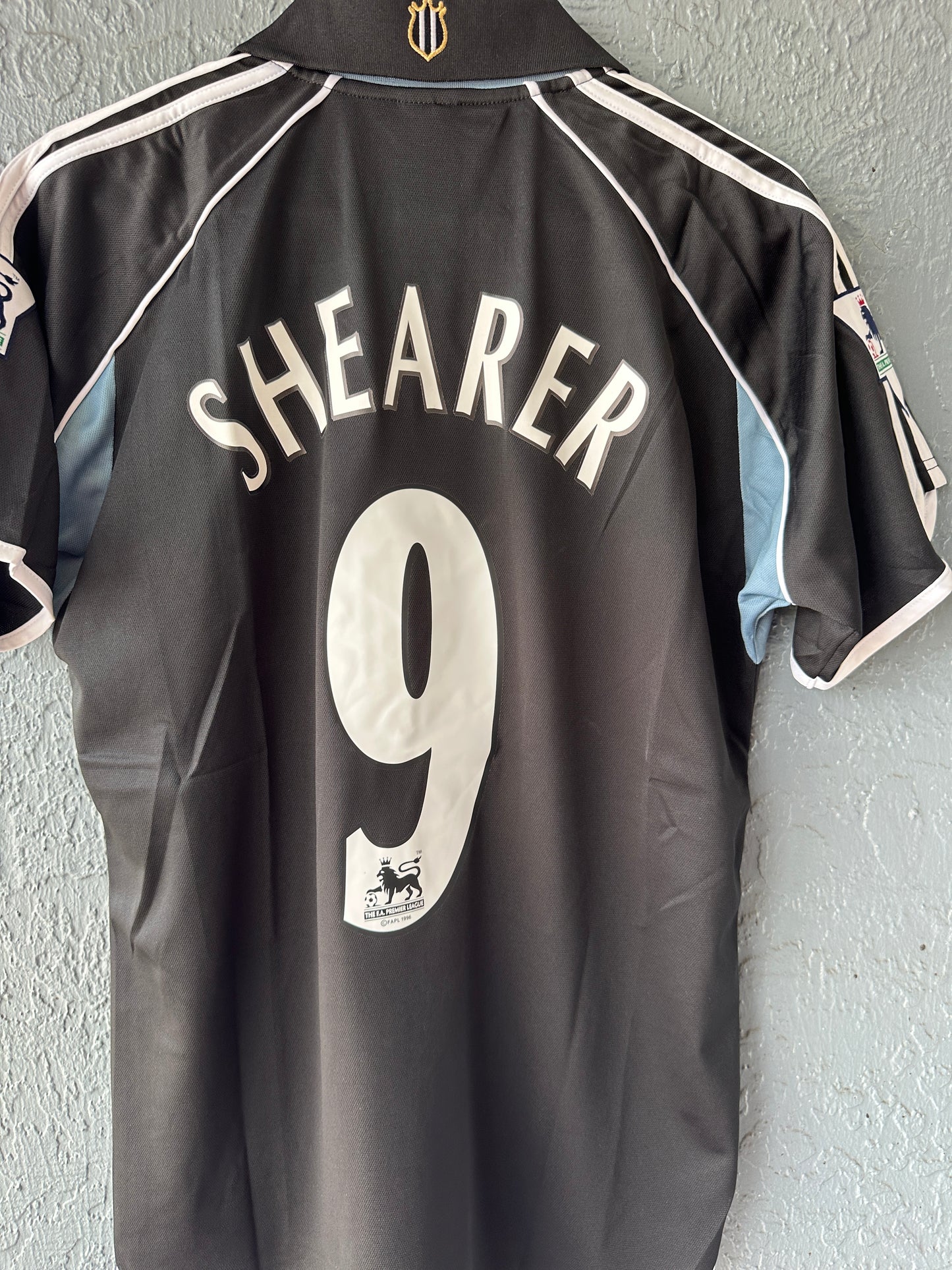 Newcastle Shearer #9 Black Away Jersey – Classic Vintage Kit