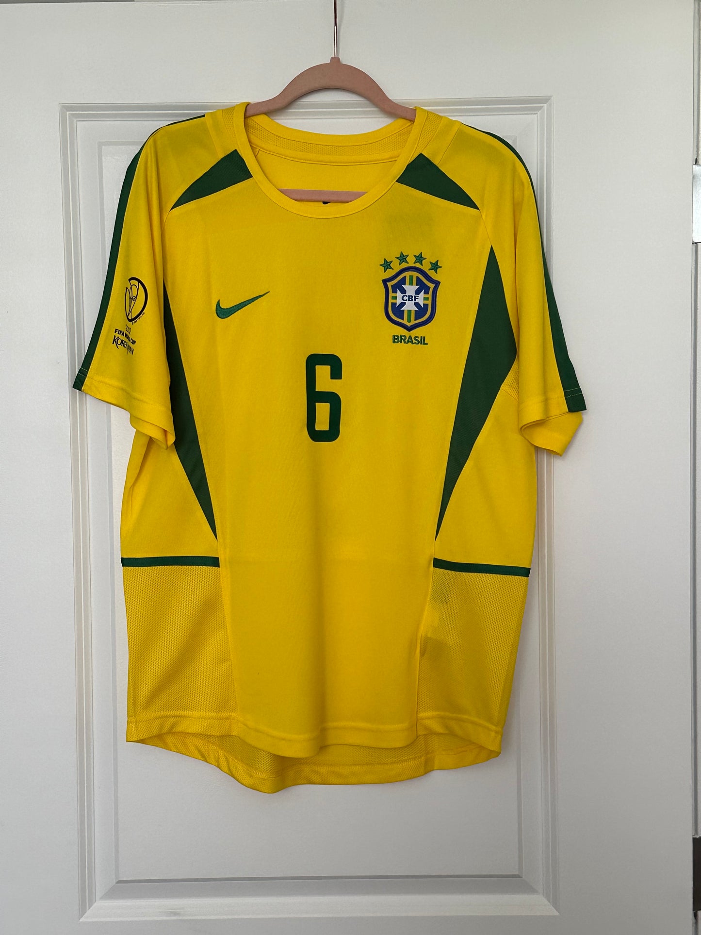 Brazil Roberto Carlos #6 Retro Soccer Jersey Shirt Home Yellow FWC 2002 Men Size