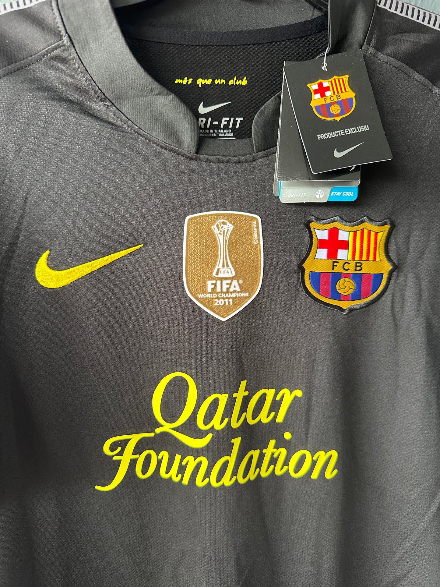 Barcelona Lionel Messi #10 Black Retro Soccer Jersey 11/12 Men Size UCL