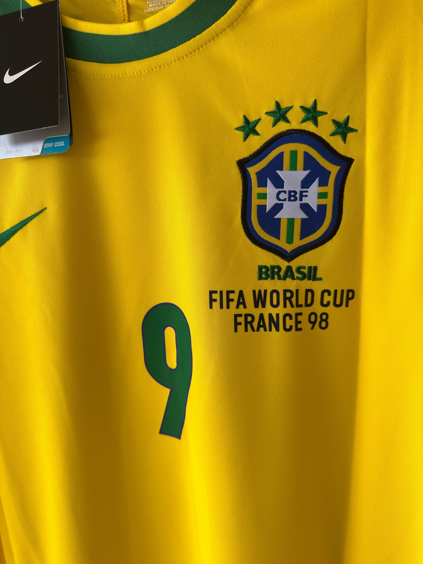 Brazil Soccer Jersey Retro 1998 Ronaldo Nazario #9 Home Yellow Men’s