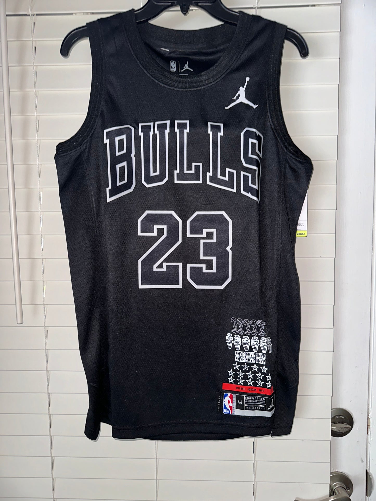 Chicago Bulls Michael Jordan Basketball Jersey Black MVP Edition #23 Men Size Shirt Rings