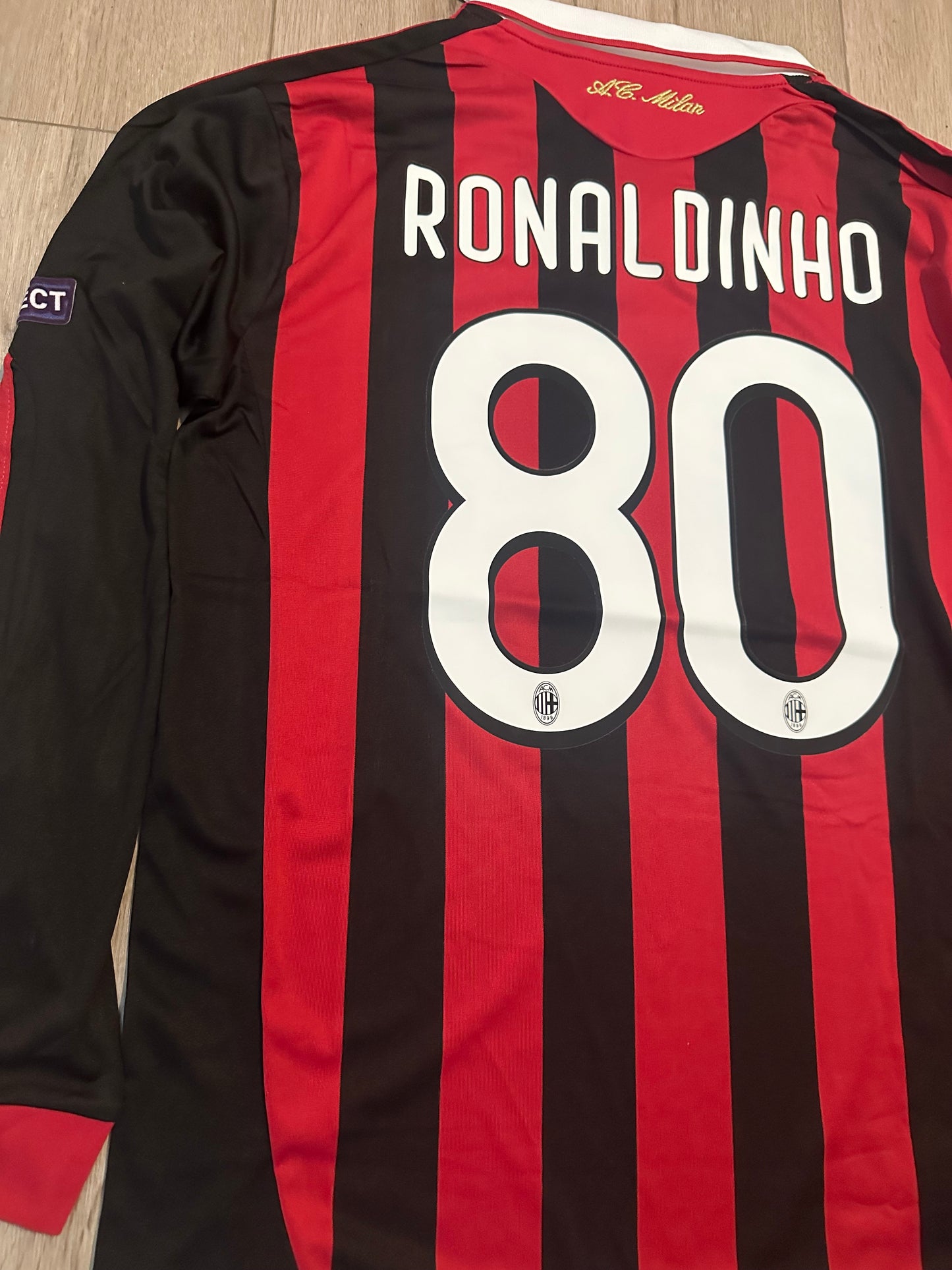 Milan Retro 09/10 Ronaldinho #80 Soccer Jersey Long Sleeves Home Men Shirt Size