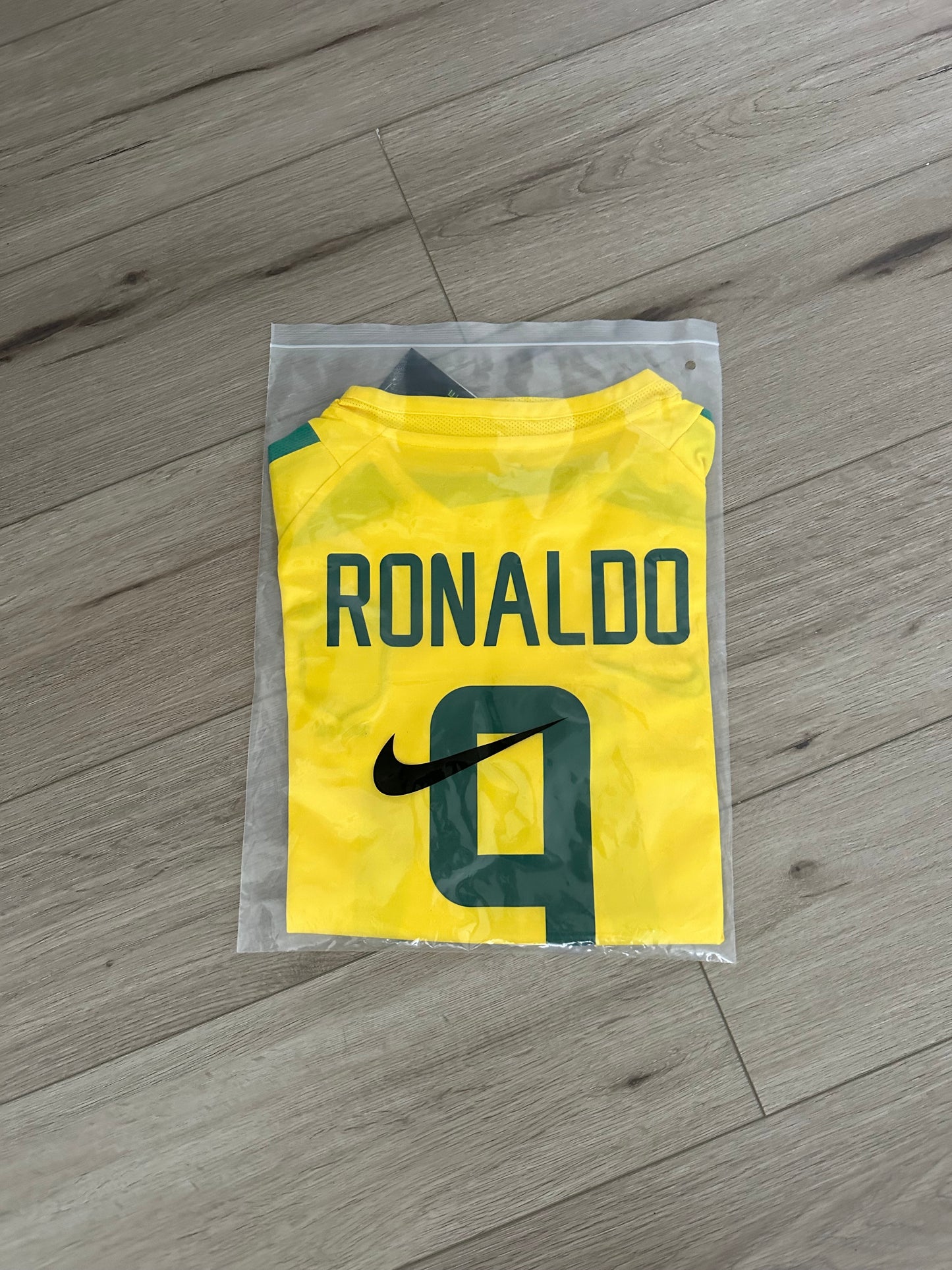 Ronaldo Nazario Brazil 2002 FWC Soccer Jersey Home Yellow #9 Regular size Men