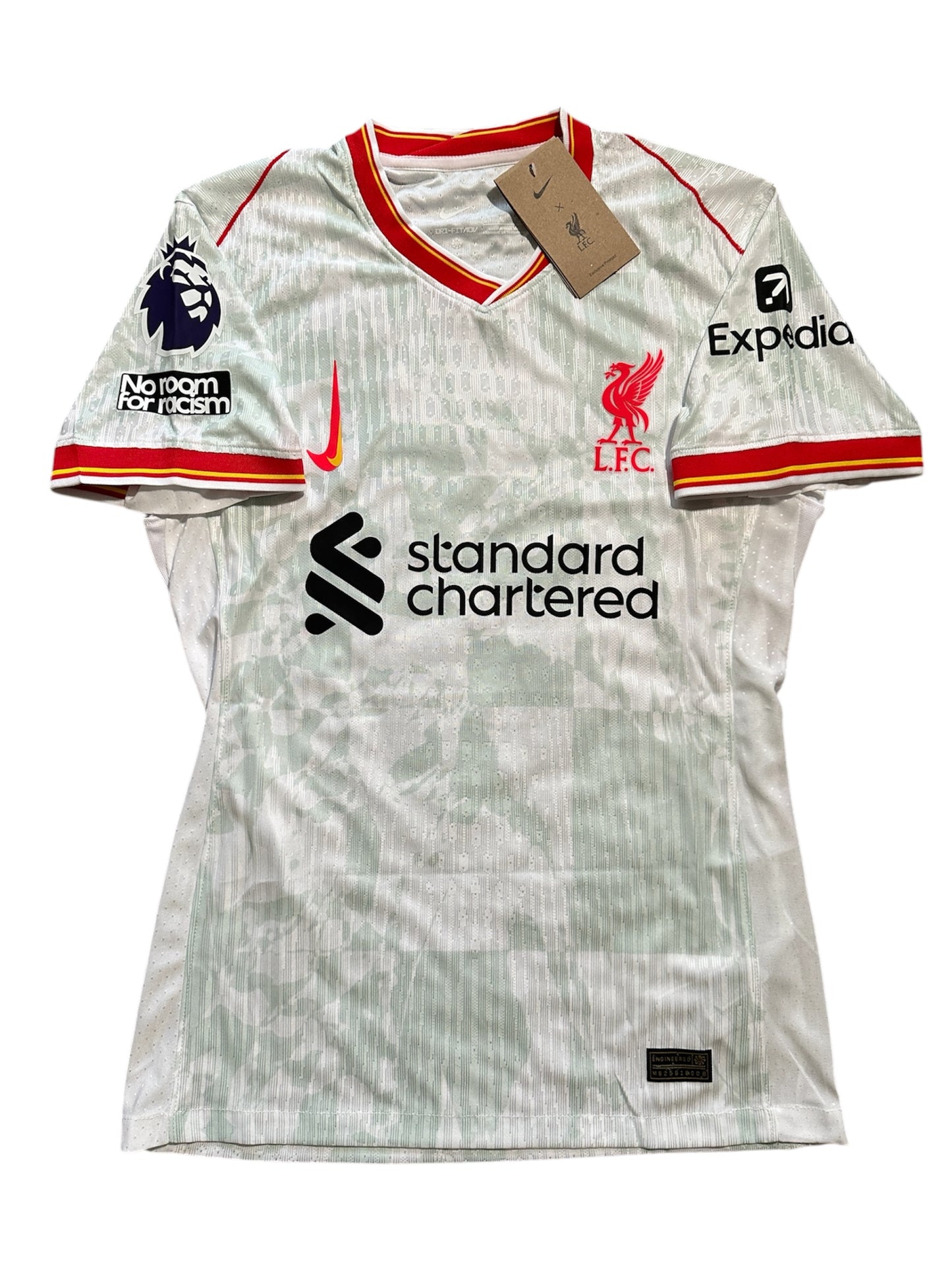 Liverpool Mohamed Salah #11 Away White Soccer Jersey 24/25 Men Shirt Size Football