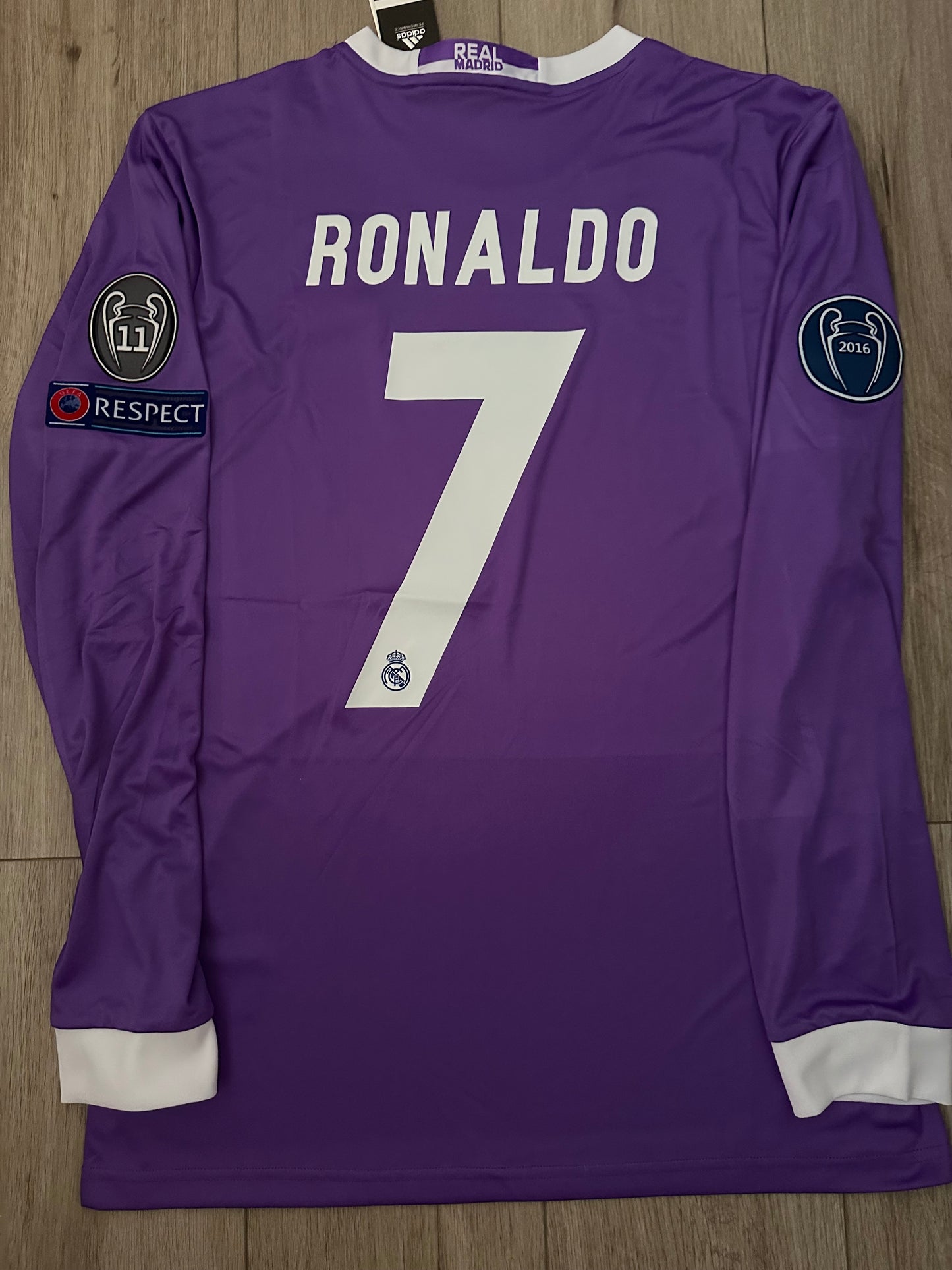 Real Madrid Cristiano Ronaldo #7 Retro Purple Soccer Jersey Final 2017 Men Size
