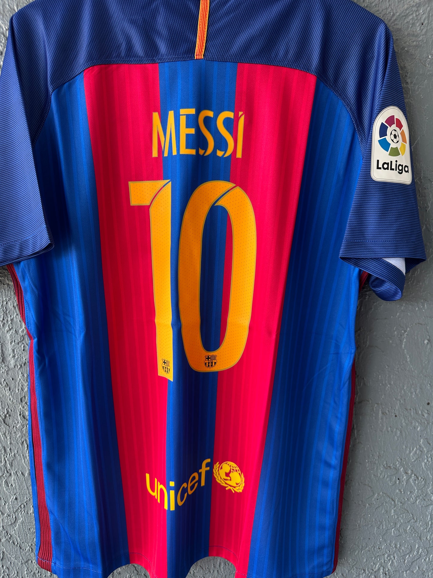 Barcelona 2016/17 Messi Home Soccer Jersey Men