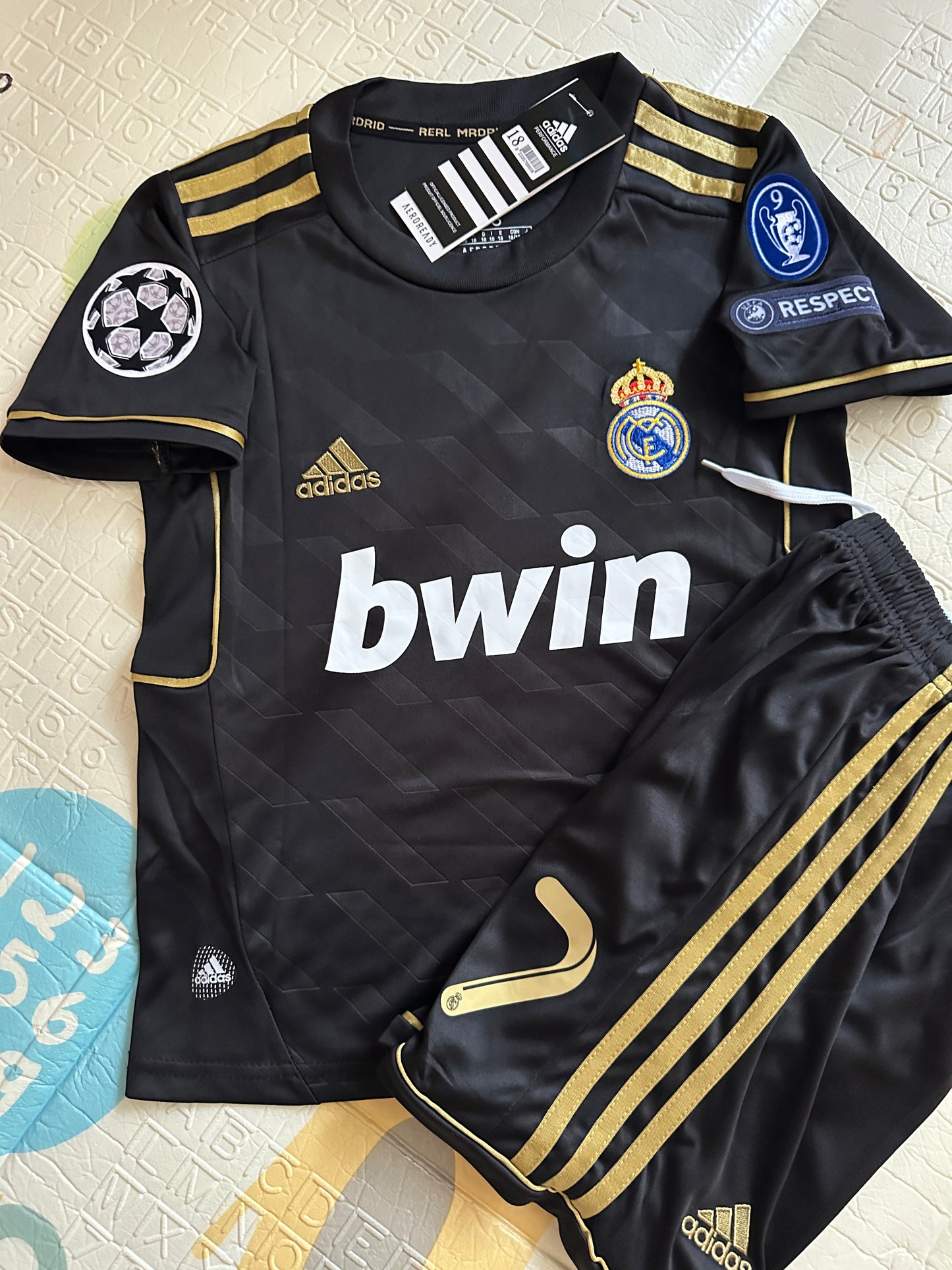 Real Madrid 11/12 Retro Kids Soccer Jersey Cristiano Ronaldo CR7 #7 Black Gold