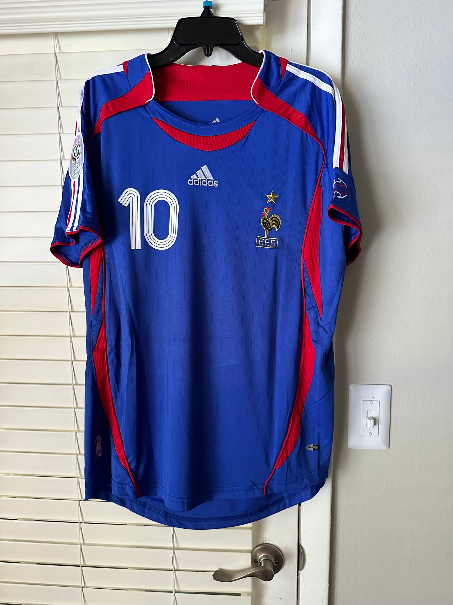 France Zinedine Zidane #10 Retro Soccer Jersey FWC 2006 Home Blue Men Size shirt
