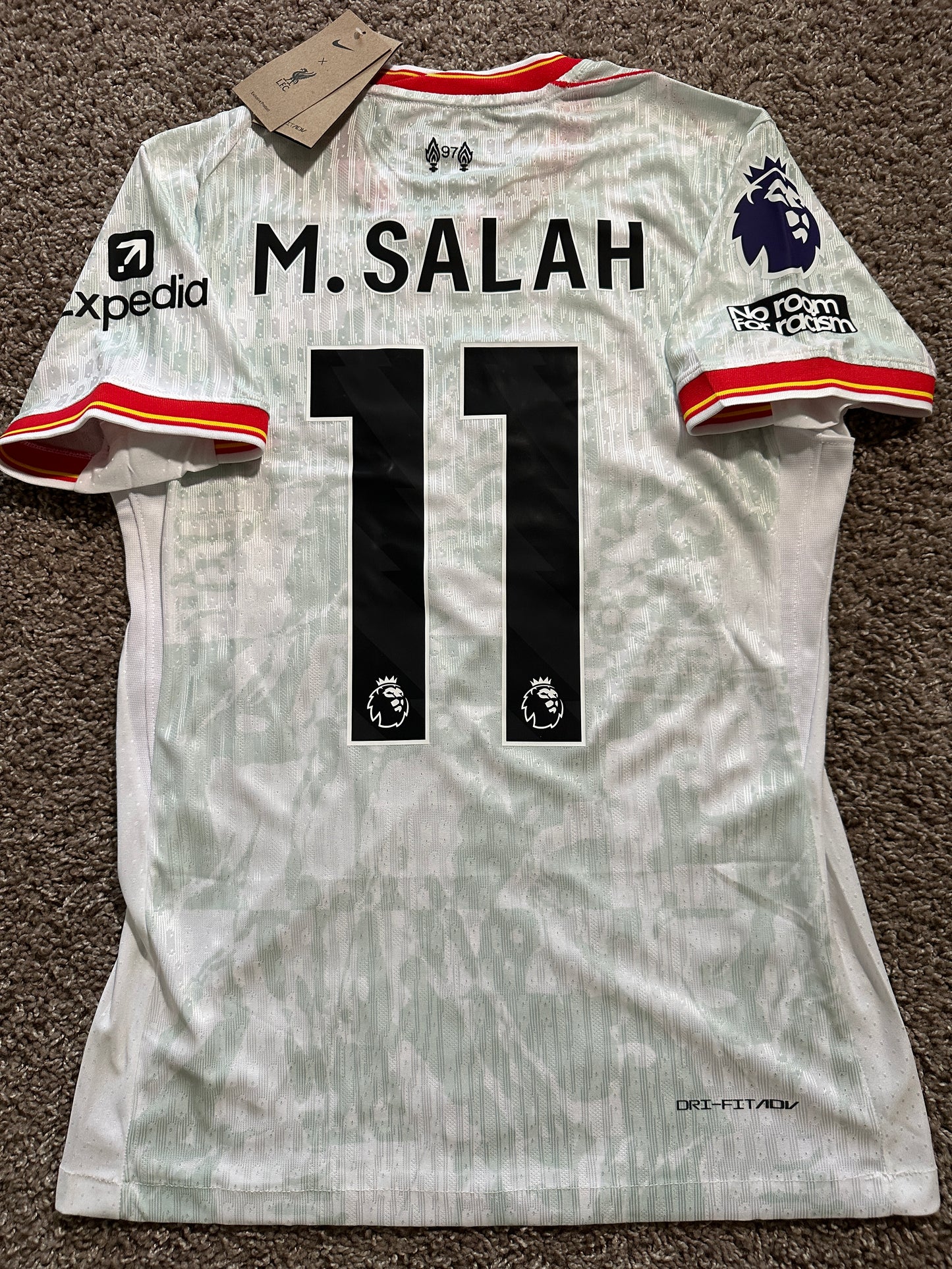 Liverpool Mohamed Salah #11 Away White Soccer Jersey 24/25 Men Shirt Size Football