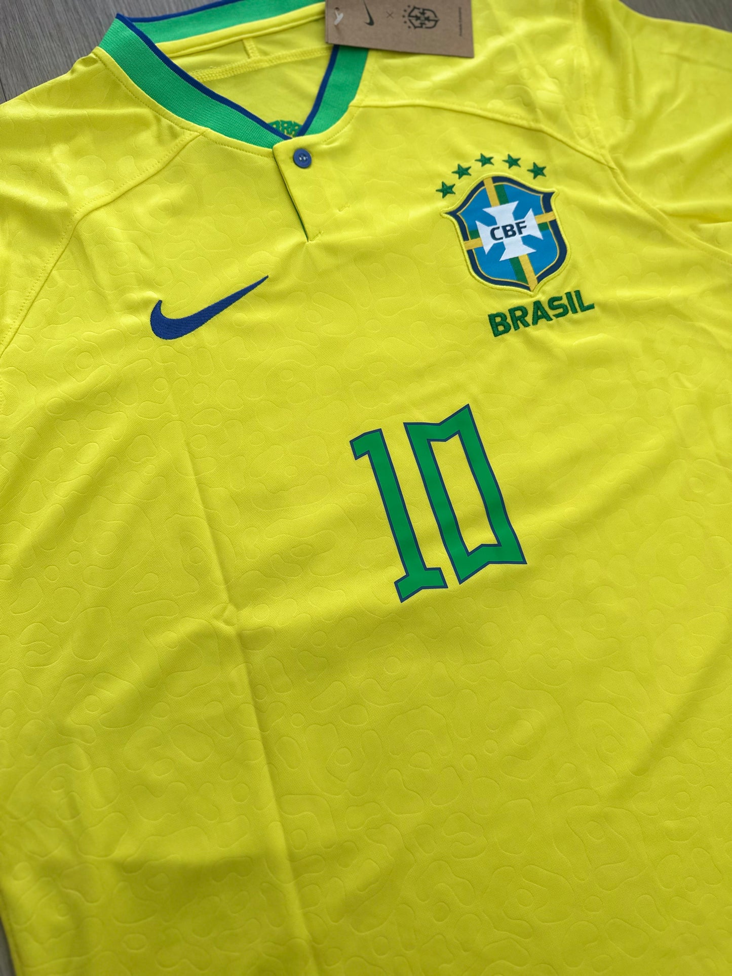 Brazil Neymar Jr Soccer Jersey Yellow #10 Men’s Size Regular 2023