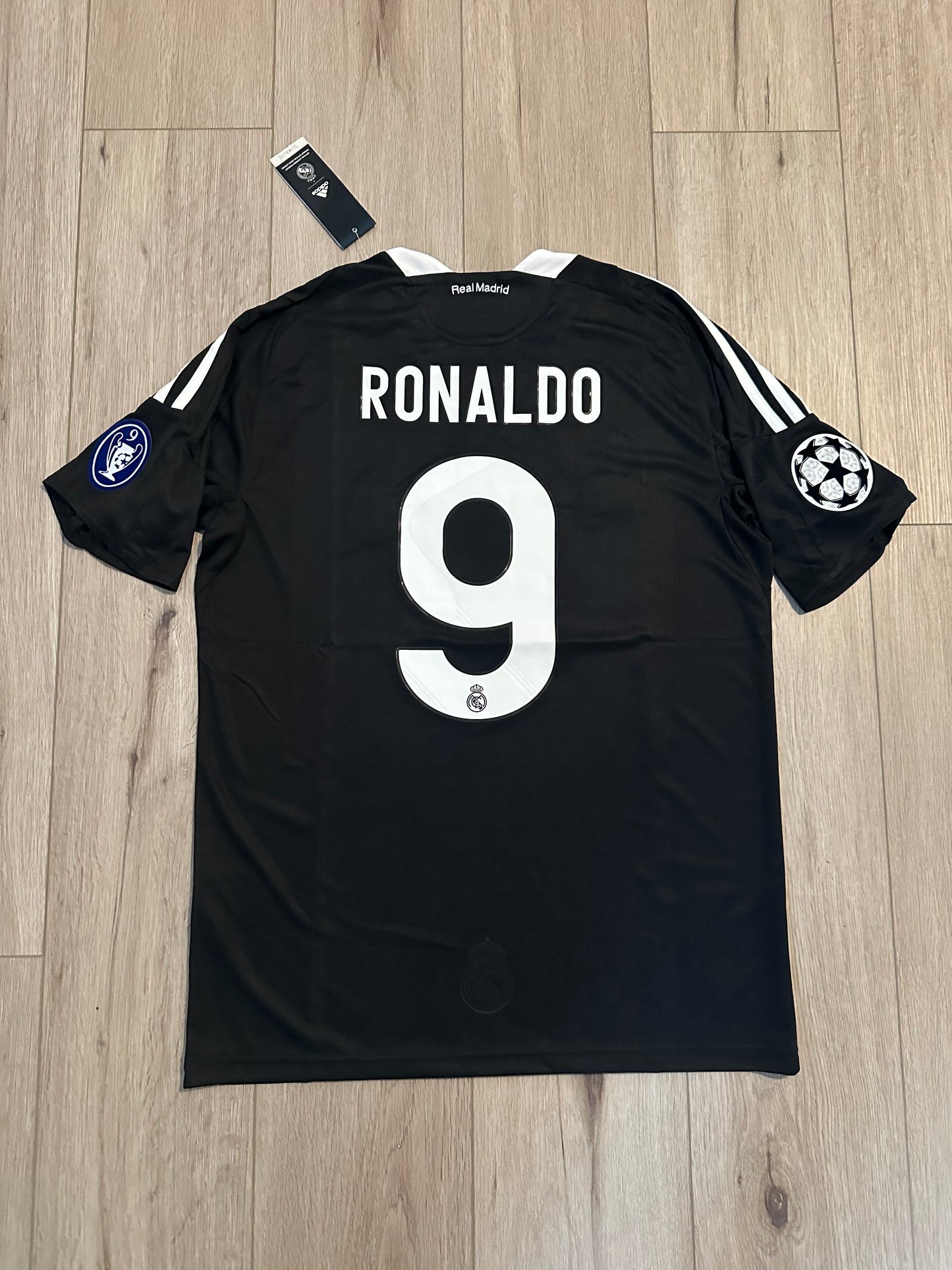 Real Madrid Retro 2010 Cristiano Ronaldo #9 Away Black Regular men’s size Shirt