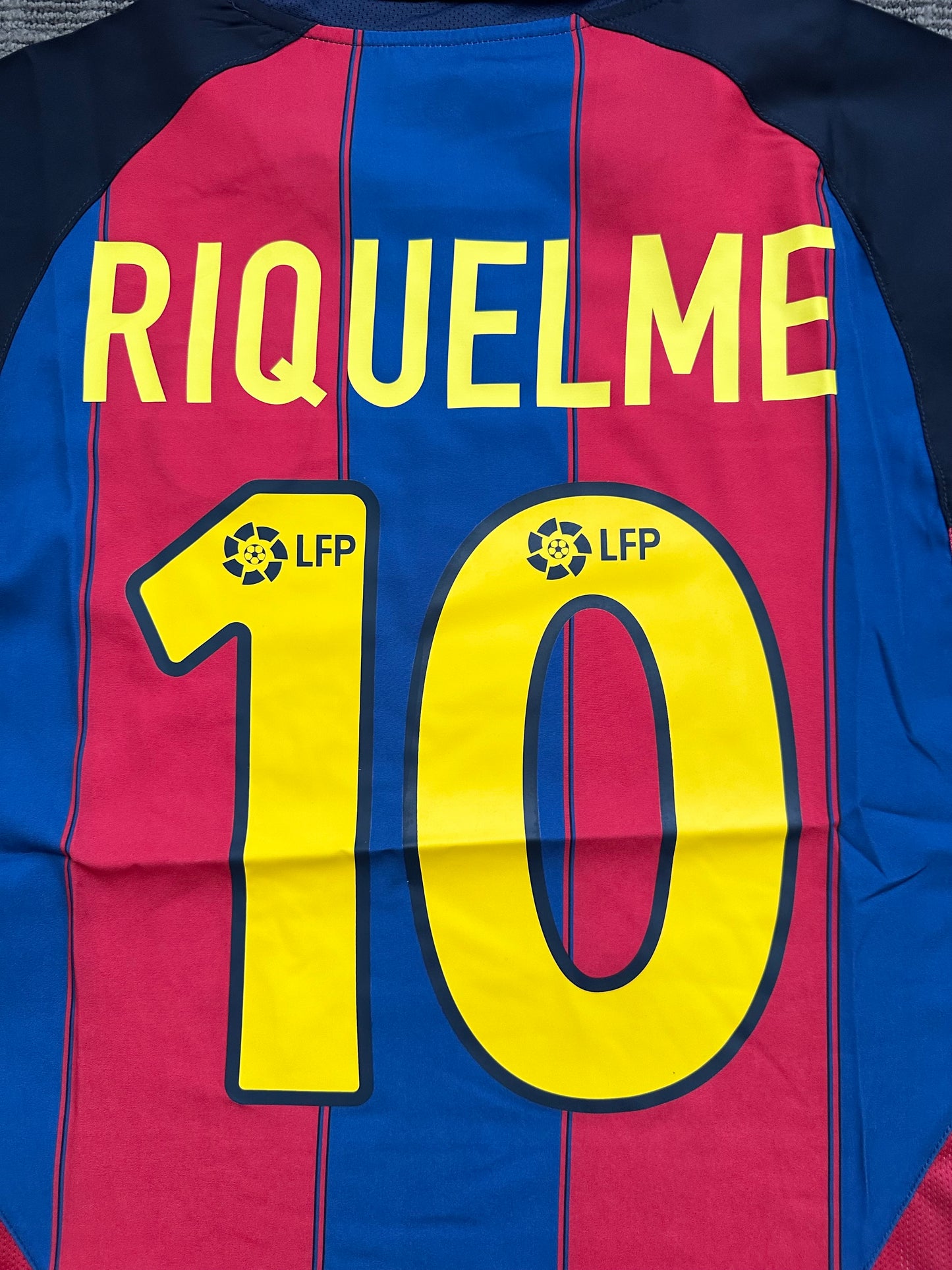 Soccer Jersey Barcelona Retro 03/04 Home Blue Red Juan Roman Riquelme #10 Shirt Men