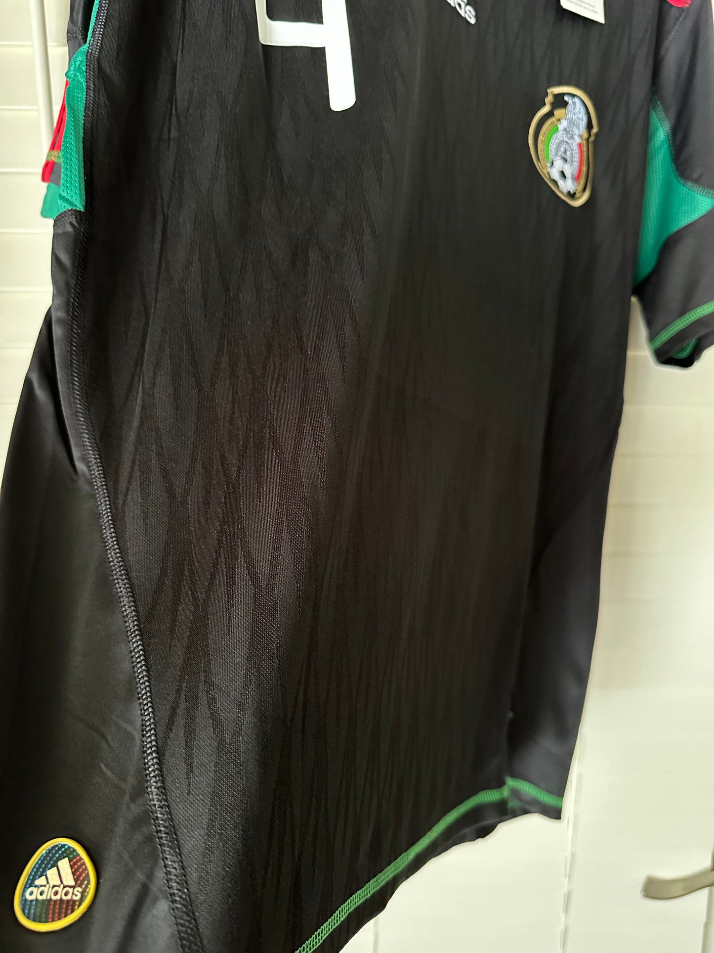 Mexico Rafael Marquez #4 Retro Soccer Jersey FWC 2010 Black Away Men Size Shirt
