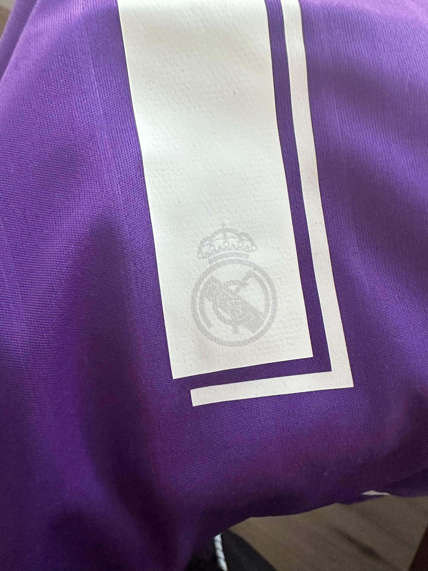 Real Madrid Guti #14 Retro Soccer Jersey 2006 Champions Purple Large shirt