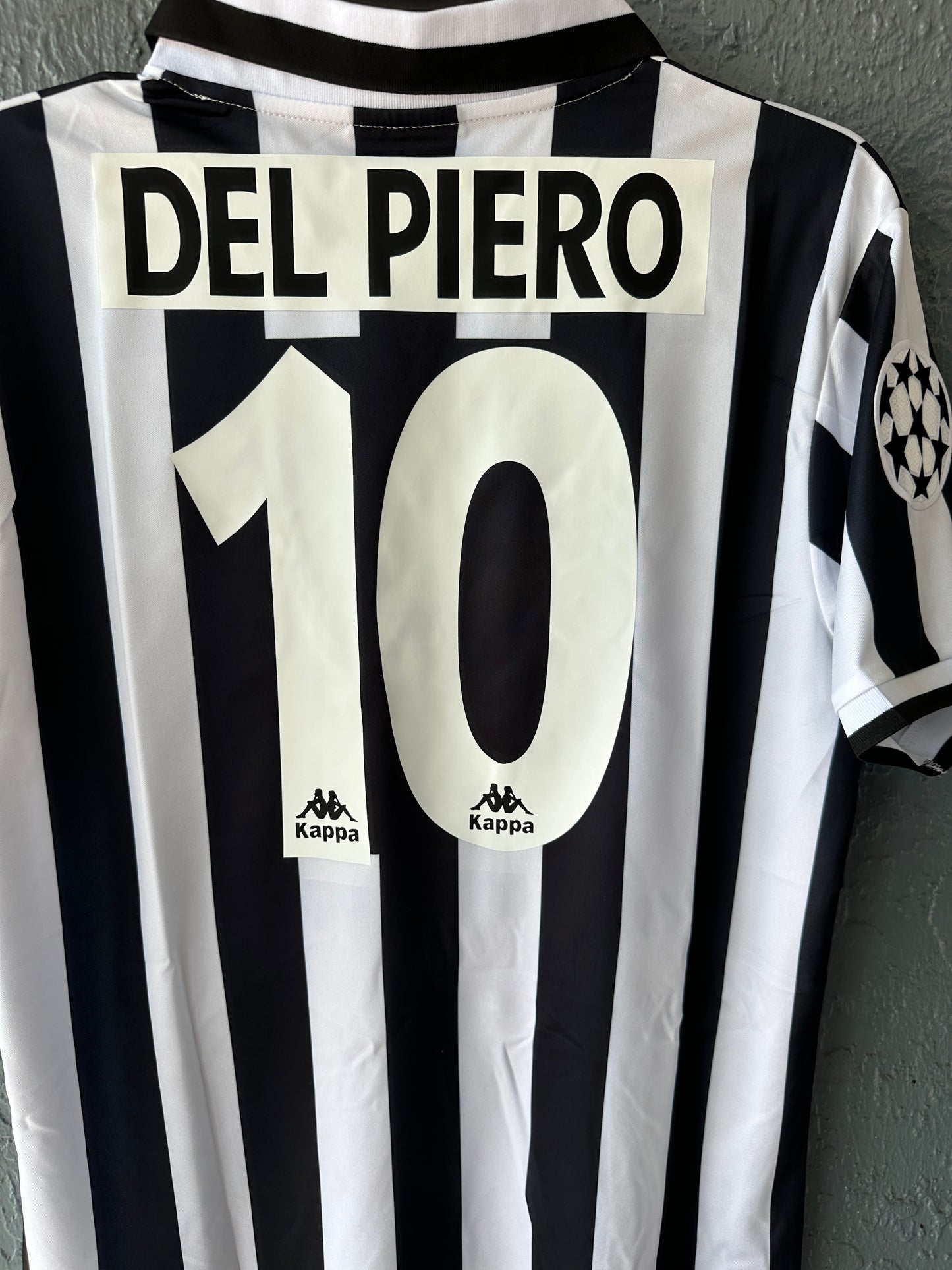 Juventus 1996/97 Alessandro Del Piero #10 Soccer Jersey Retro Home Men Shirt