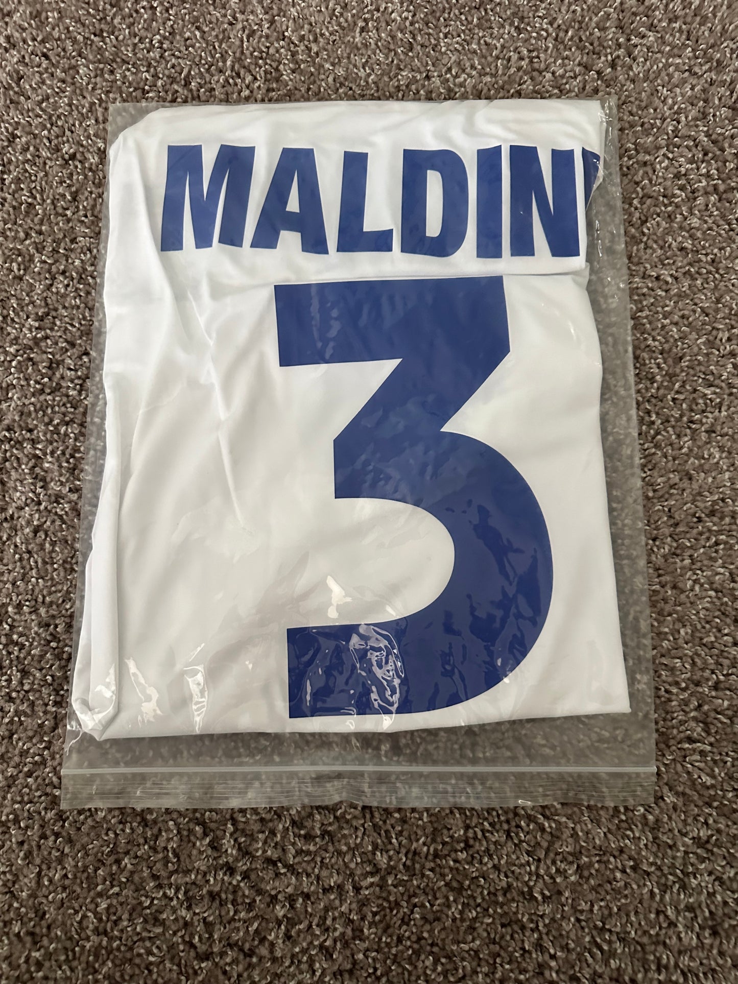 Italy Paolo Maldini #3 Retro Soccer Jersey Eurocup 2000 Away white Men size