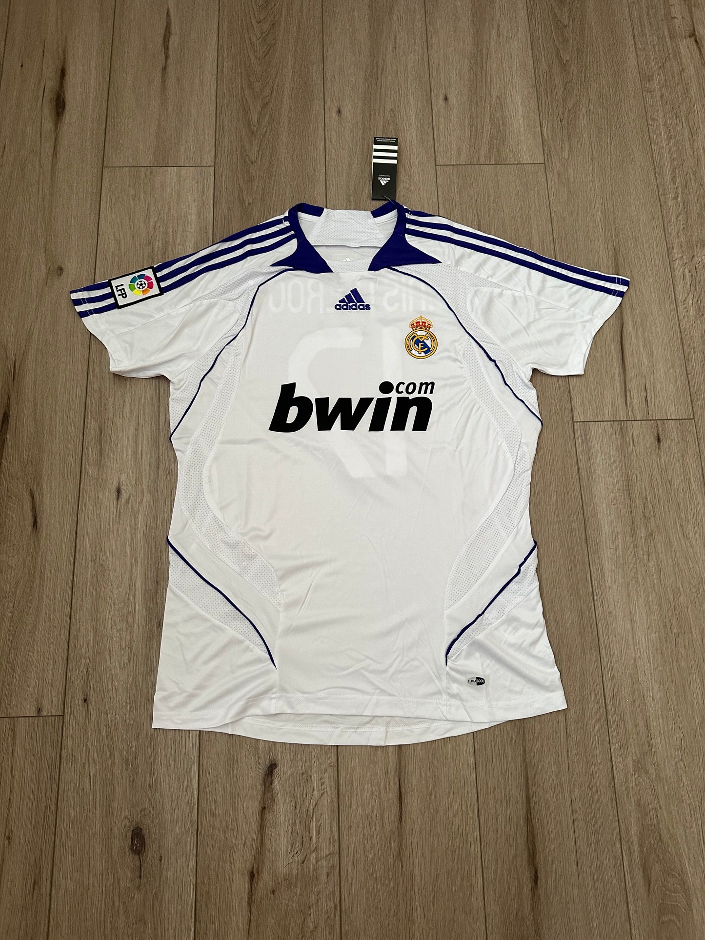 Real Madrid Ruud van Nistelrooy #17 Retro Soccer Jersey 07/08 Home White Men