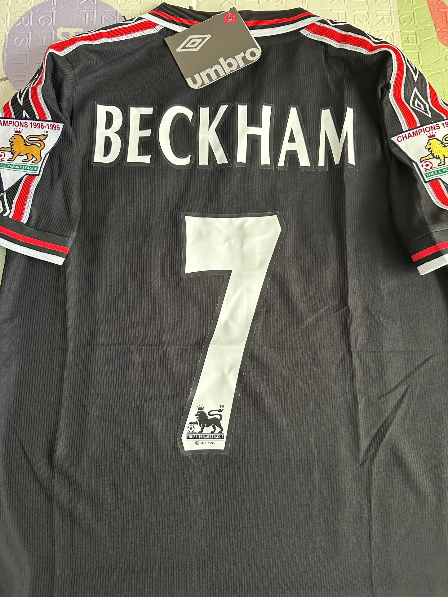 Manchester United Beckham Retro Soccer Jersey Black 1999
