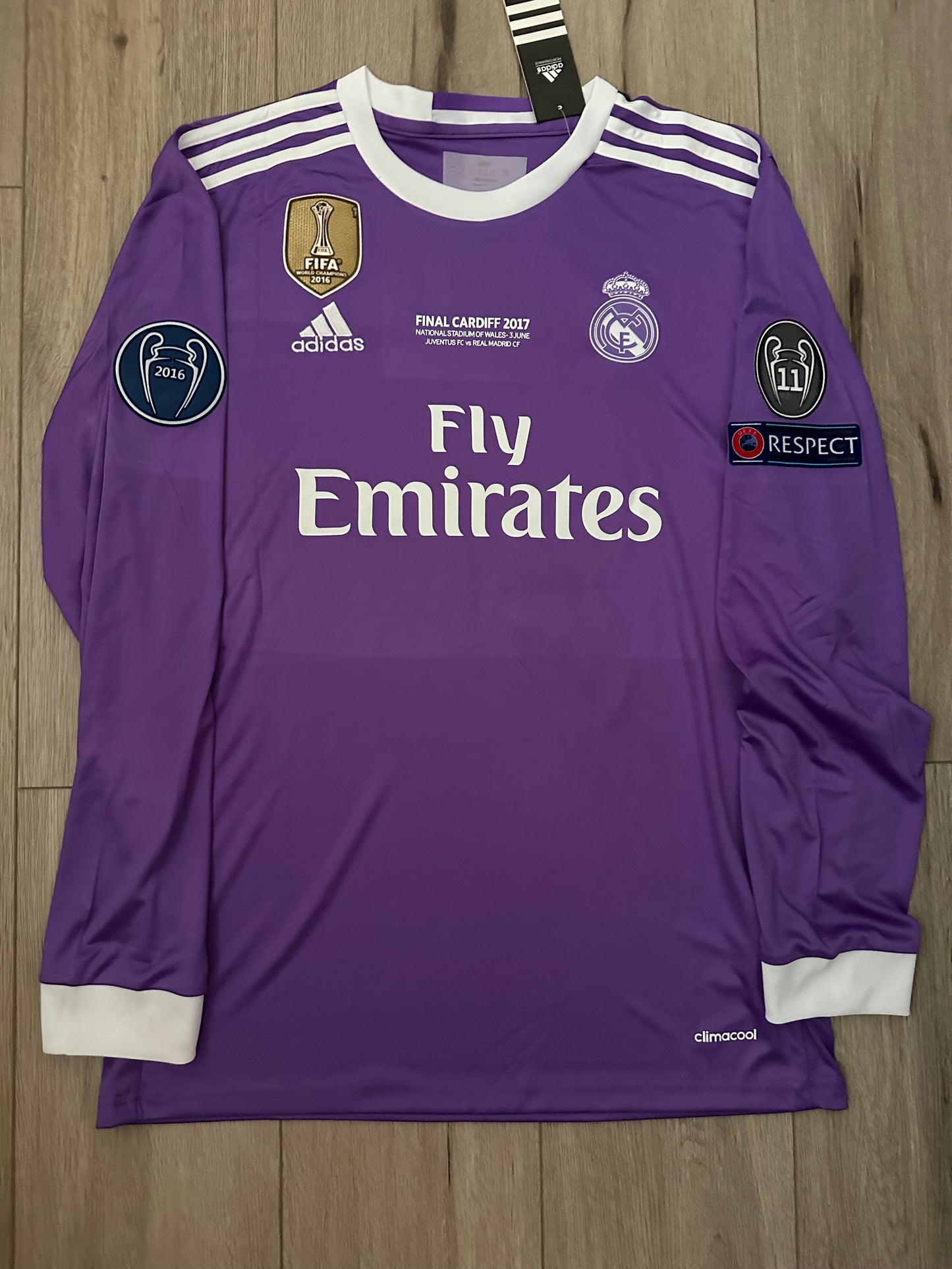 Real Madrid Cristiano Ronaldo #7 Retro Purple Soccer Jersey Final 2017 Men Size