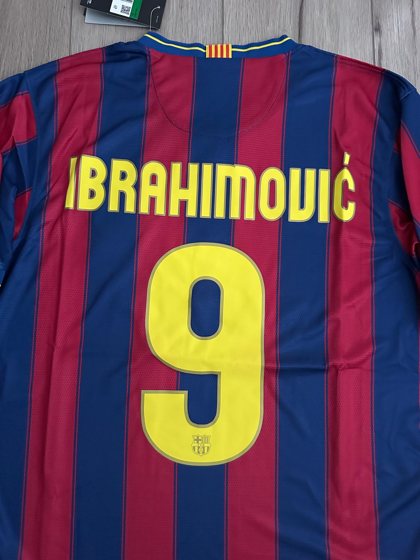 Soccer Jersey Zlatan Ibrahimovic 9 Retro Barcelona 09/10 Home Shirt Red Men Size