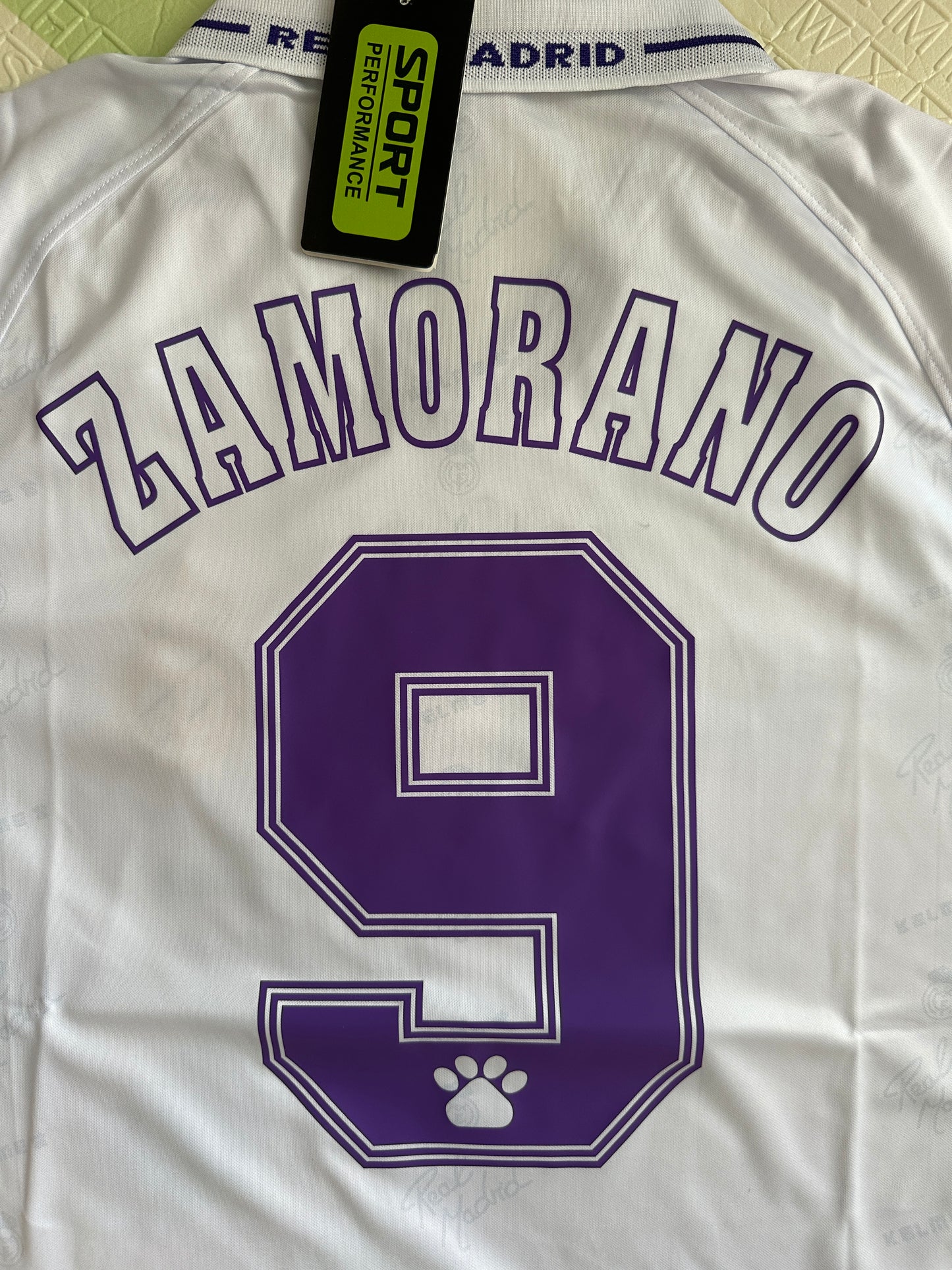 Real Madrid Ivan Zamorano #9 Retro Soccer Jersey Home white 1999 Men Size