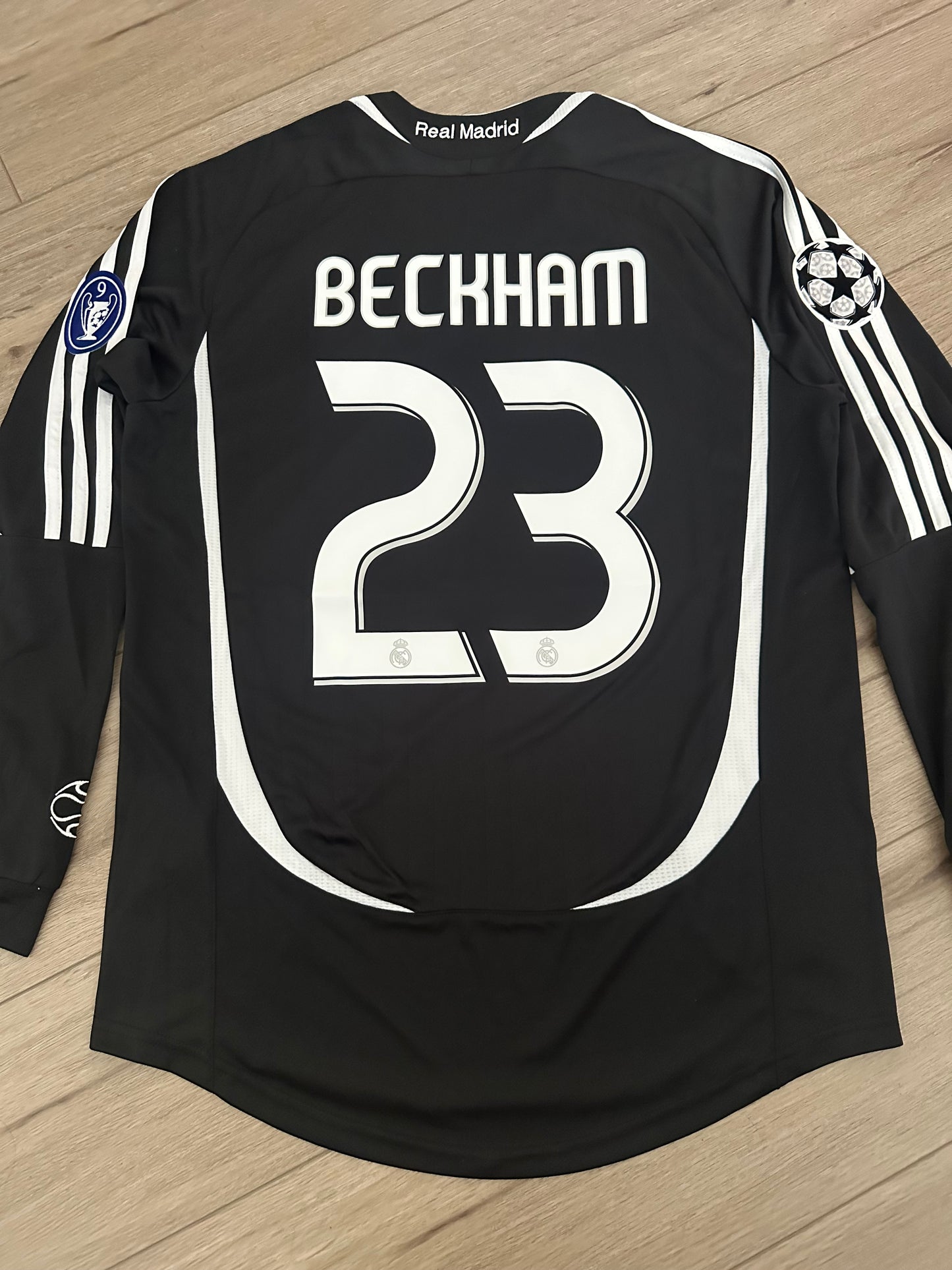 Real Madrid David Beckham #23 Soccer Jersey Retro 06/07 UCL Black Long Sleeves