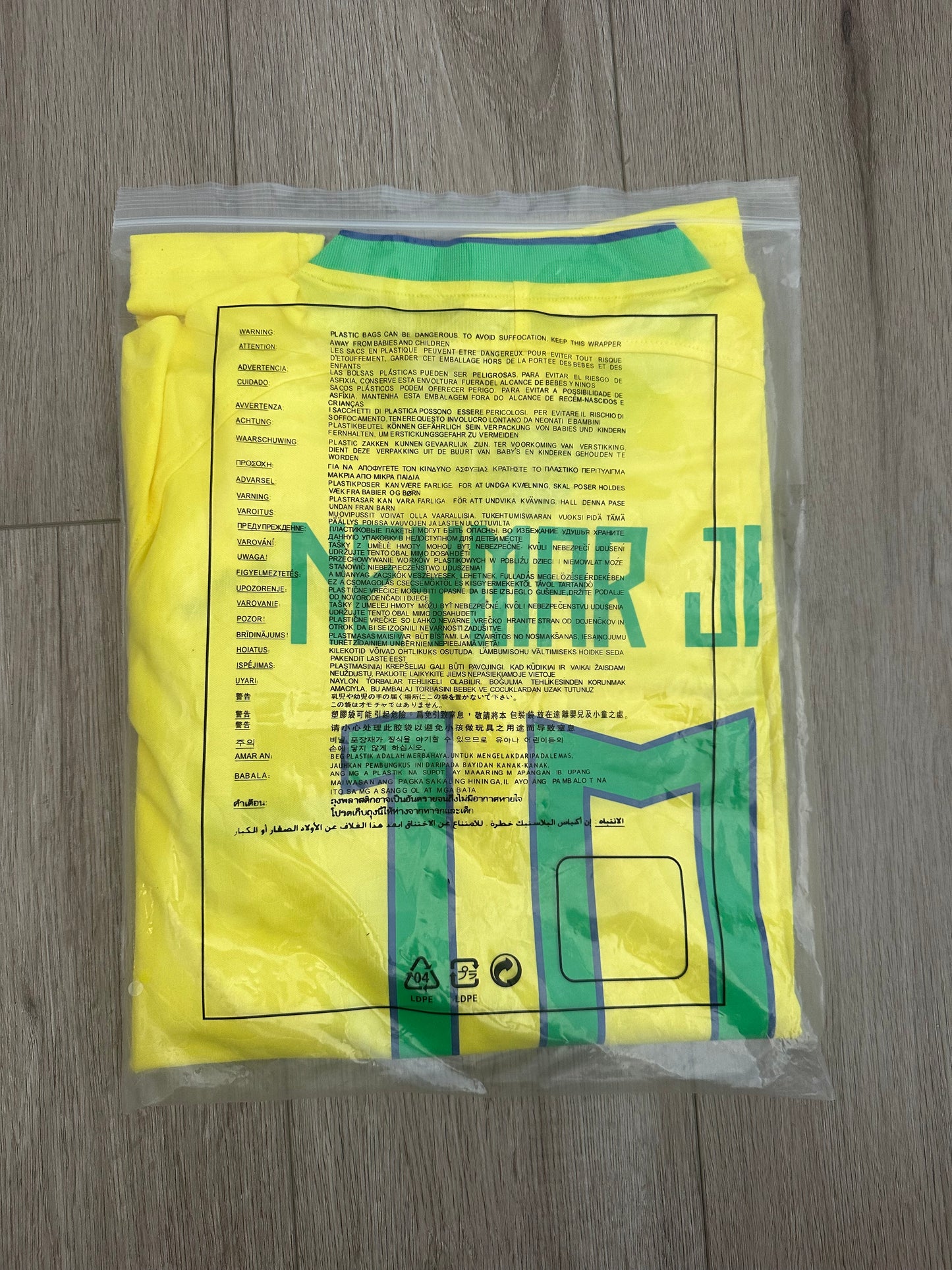 Brazil Neymar Jr Soccer Jersey Yellow #10 Men’s Size Regular 2023
