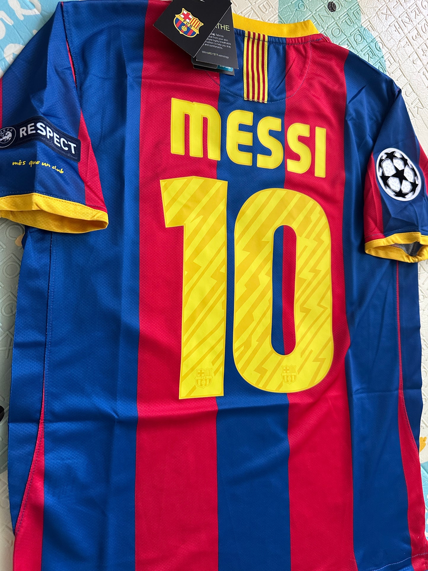 Barcelona 2011 Retro Soccer Jersey Messi #10 Final Champions Red Blue Shirt