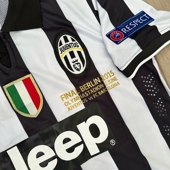 Juventus Arturo Vidal #23 Retro Soccer Jersey 2014/15 Home Black White Men Size