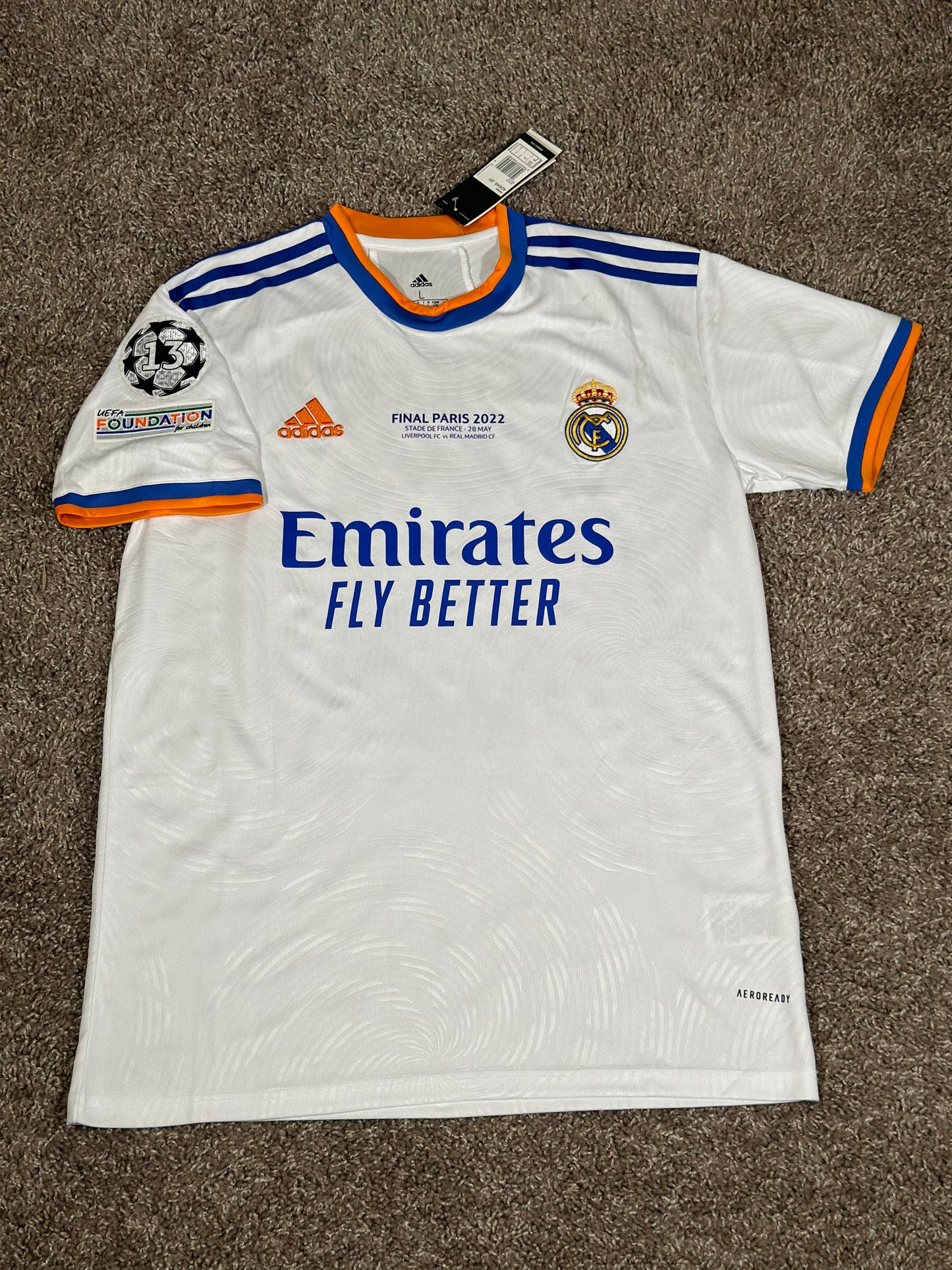 Real Madrid Karim Benzema #9 Final 2022 Soccer Jersey Home White Men Shirt Size